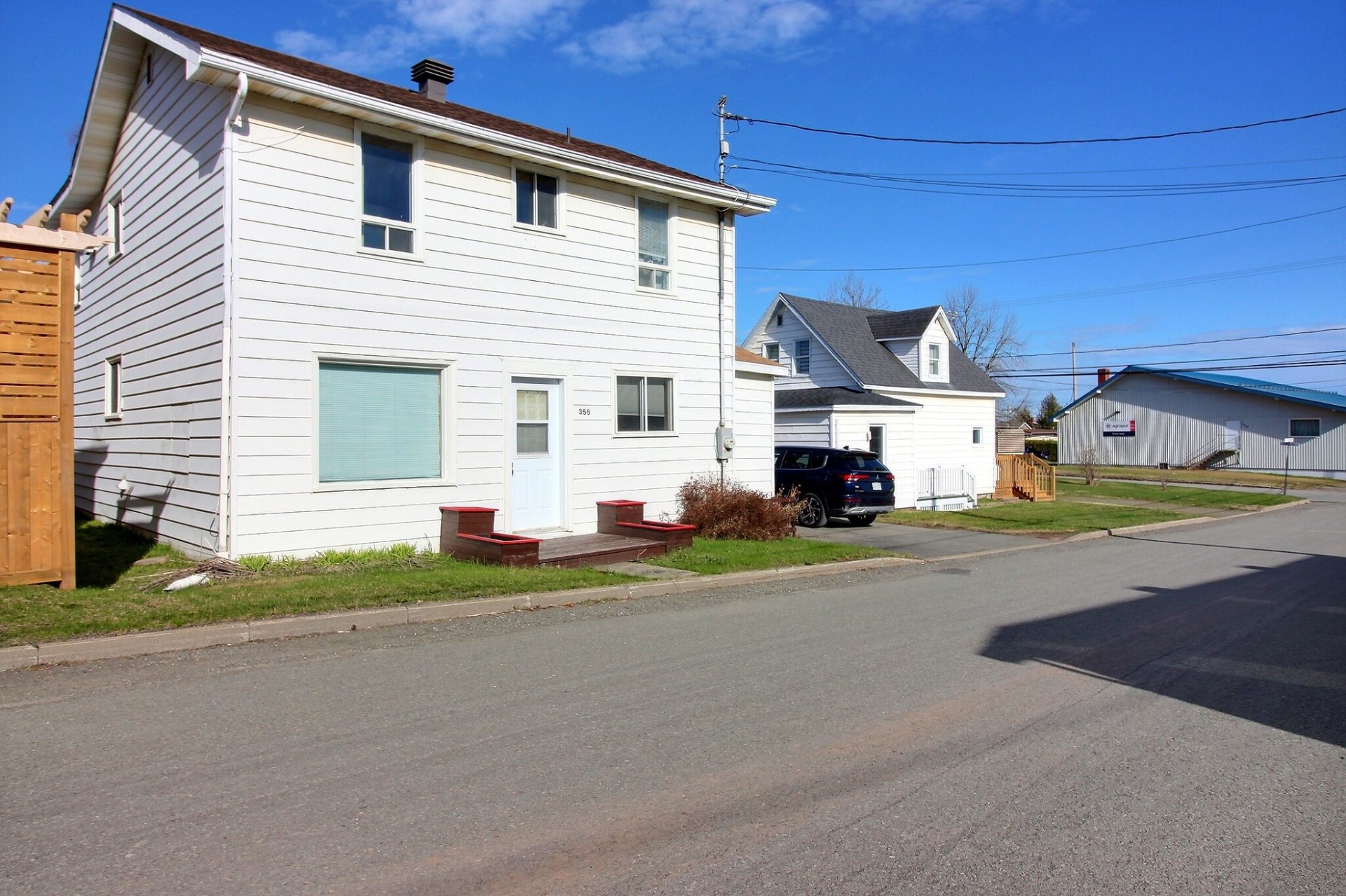 MLS: 23368244