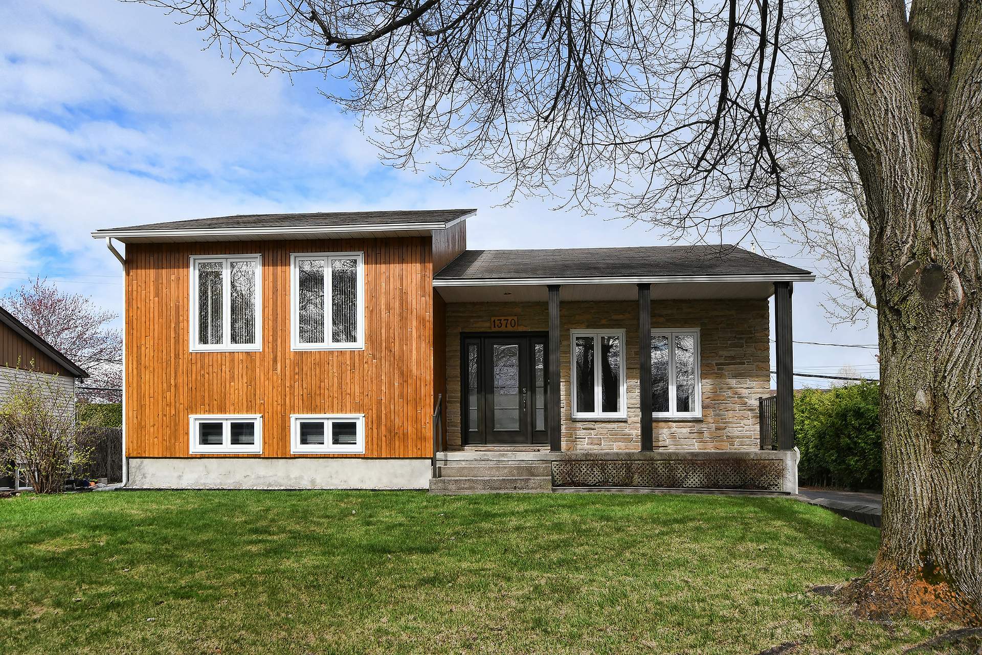 MLS: 27194316