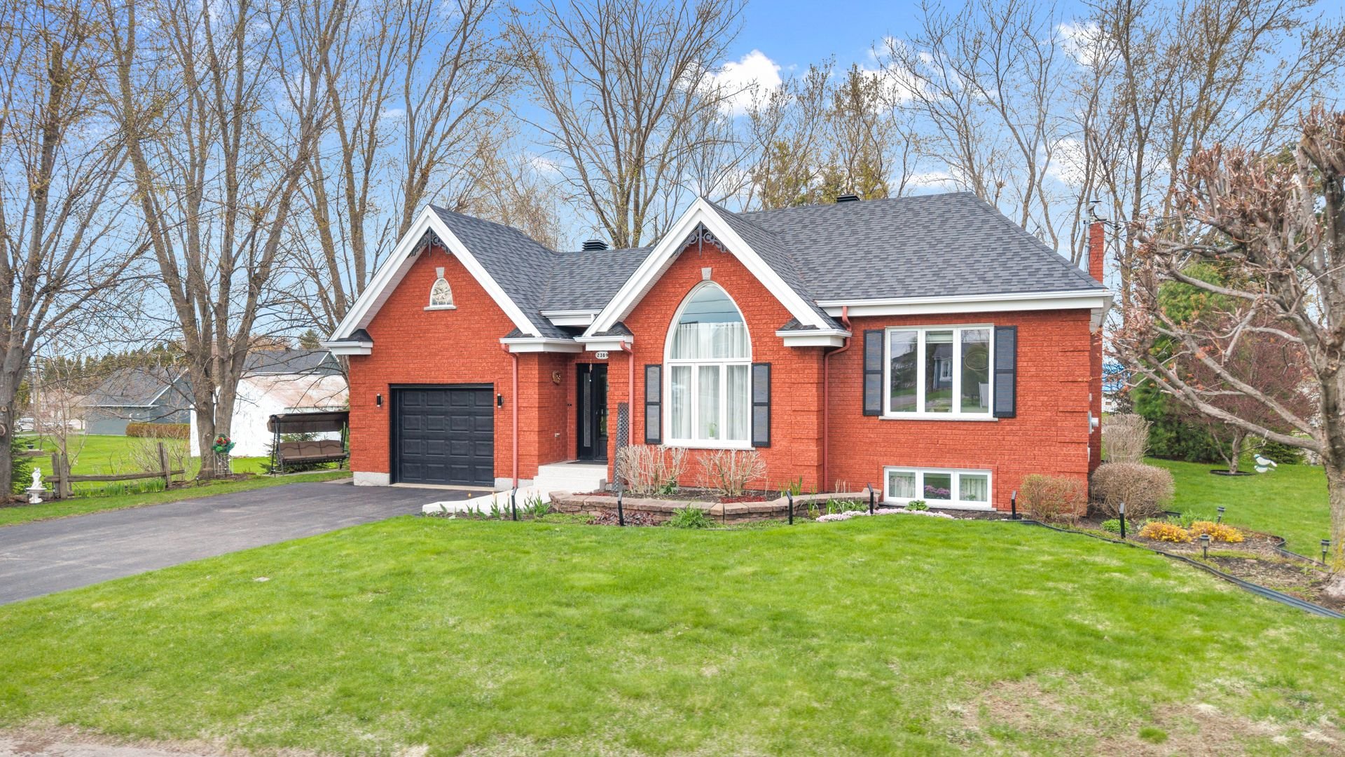 MLS: 16550706