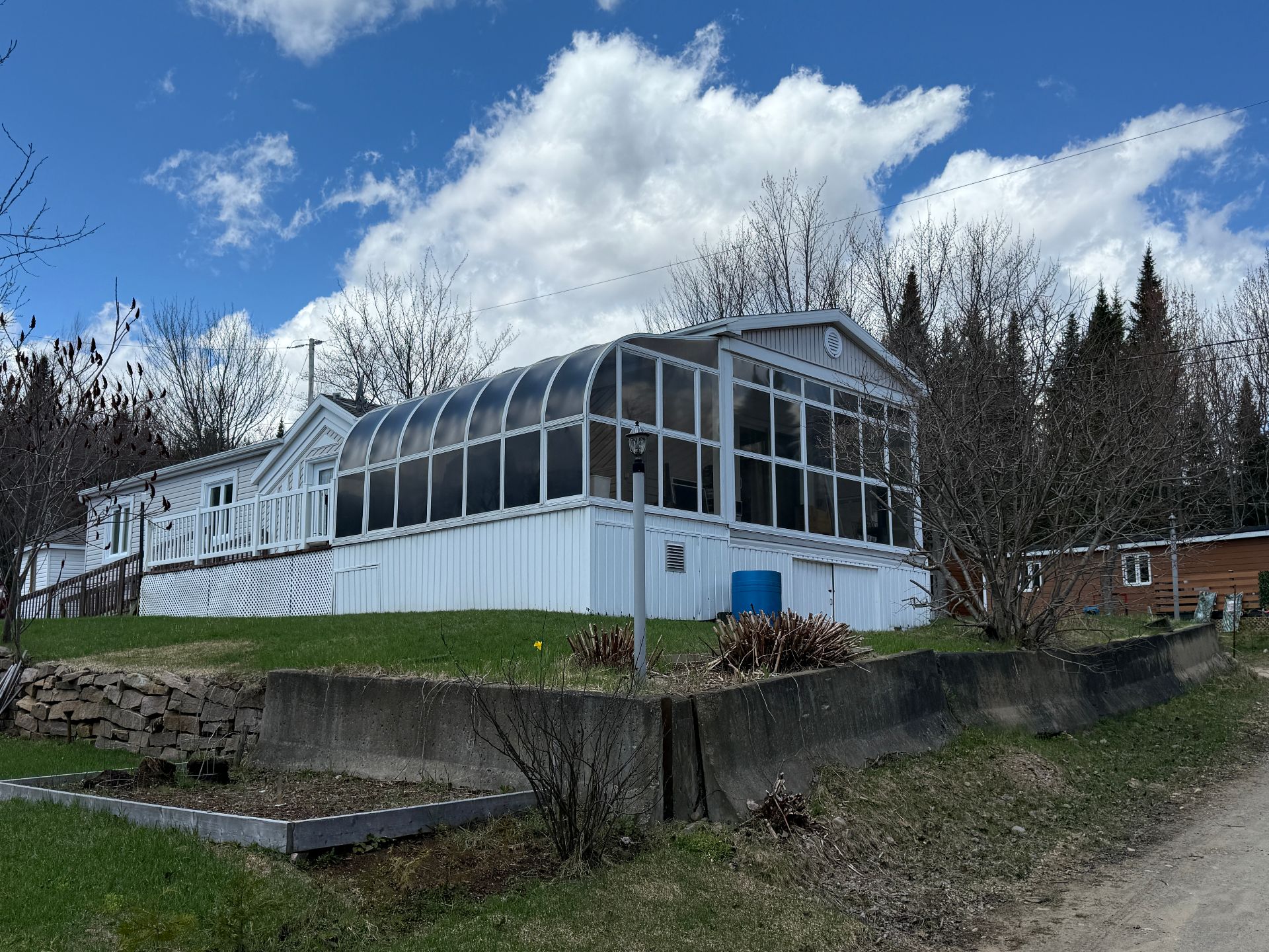 MLS: 22776247