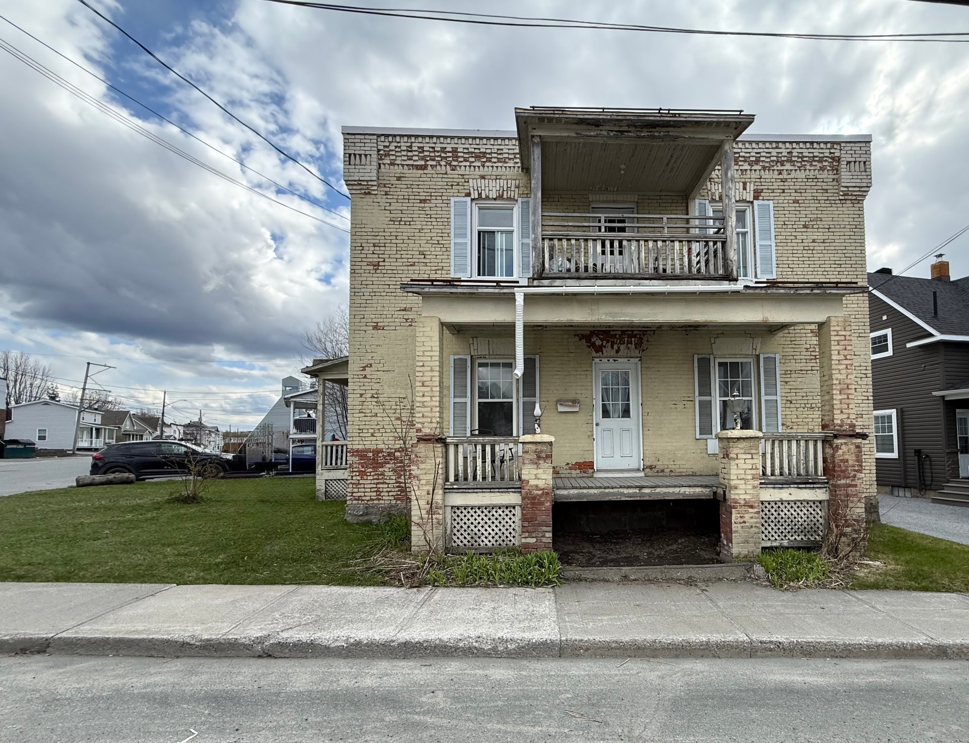 MLS: 18486235