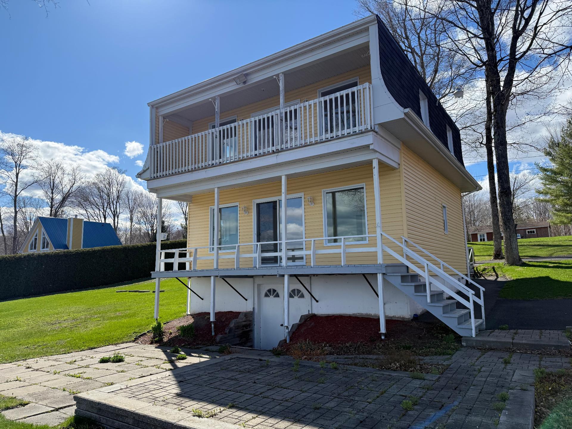 MLS : 27644837