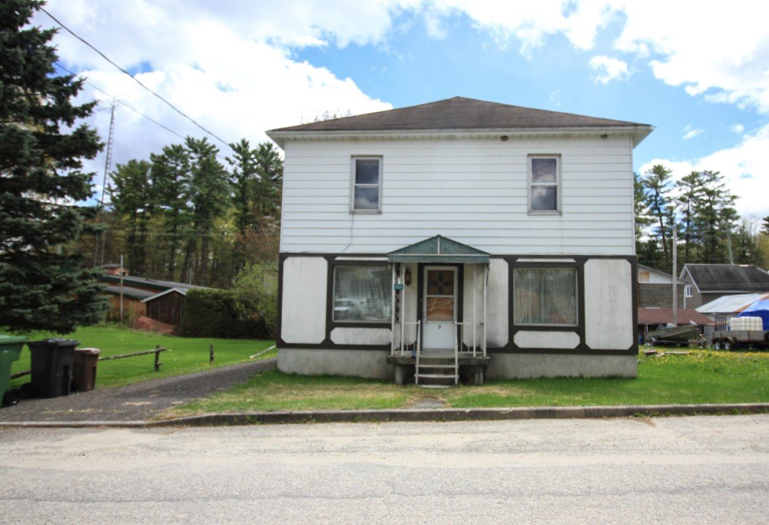 MLS: 18342081