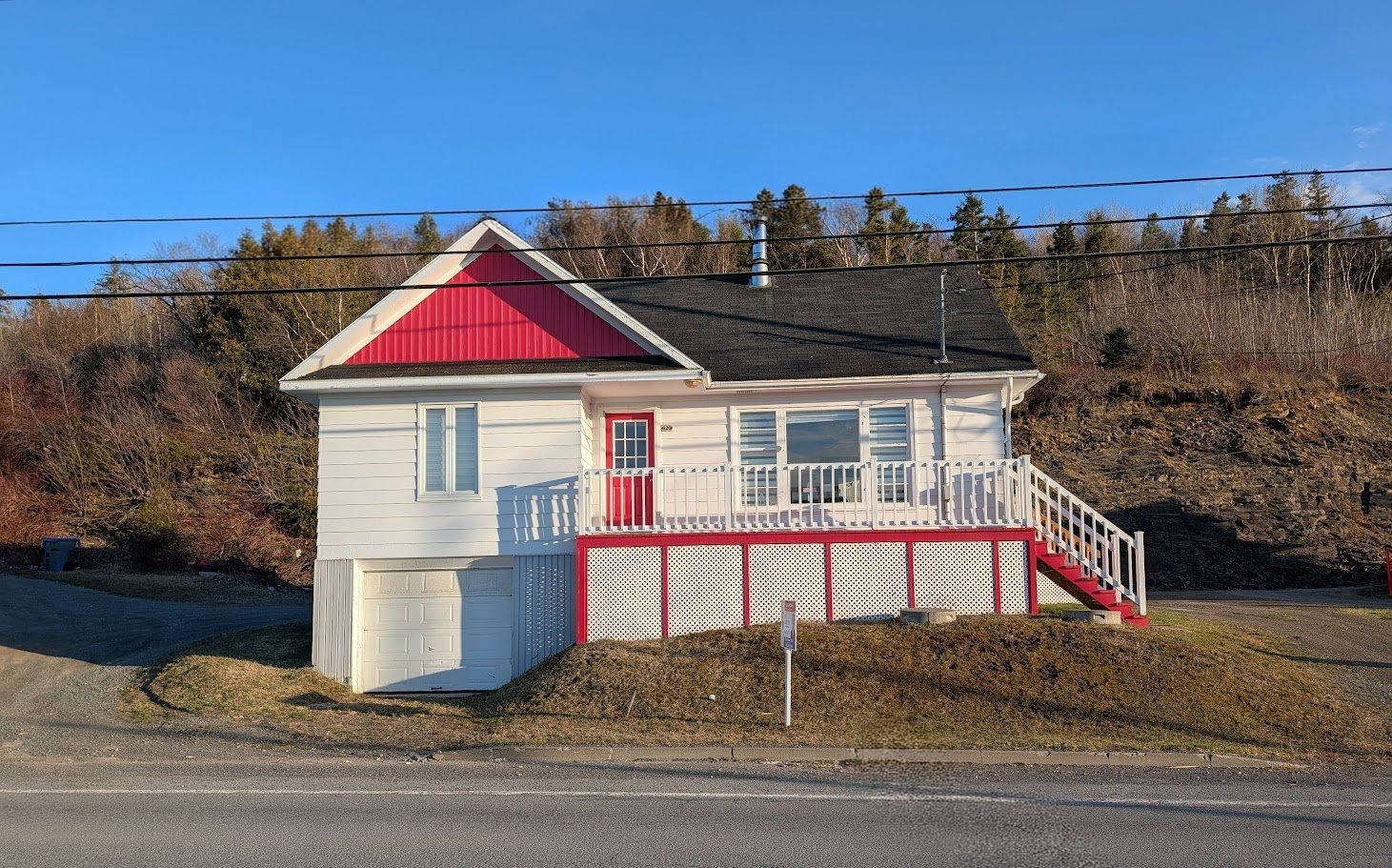 MLS: 27603430