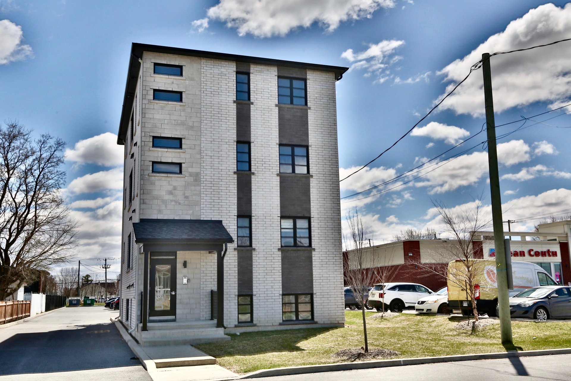 MLS: 26865060