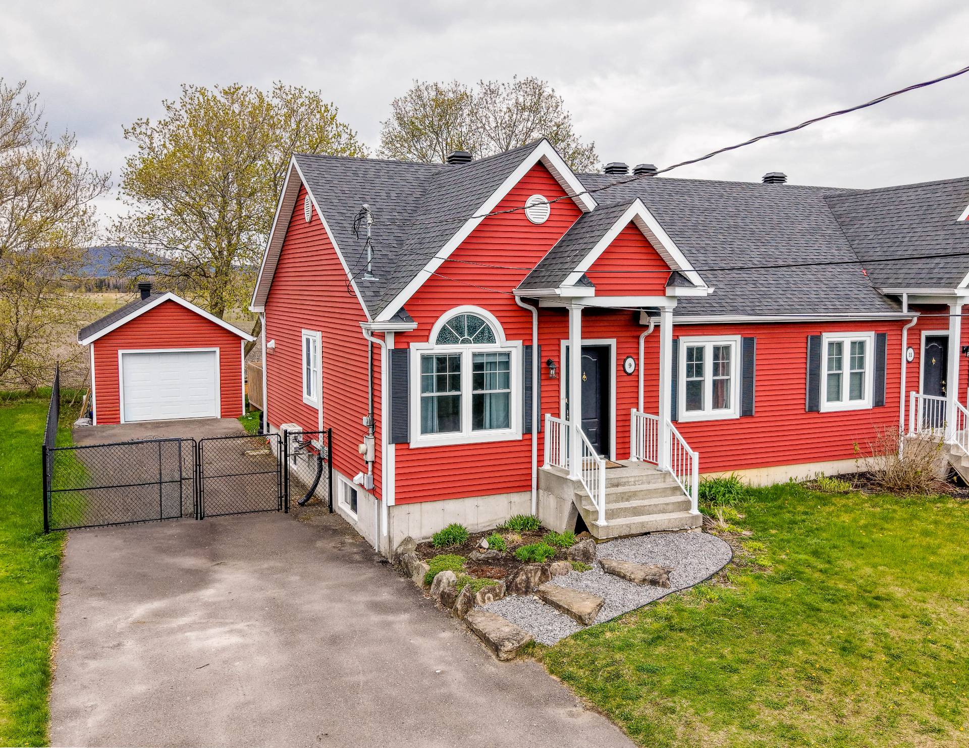 MLS: 16506938