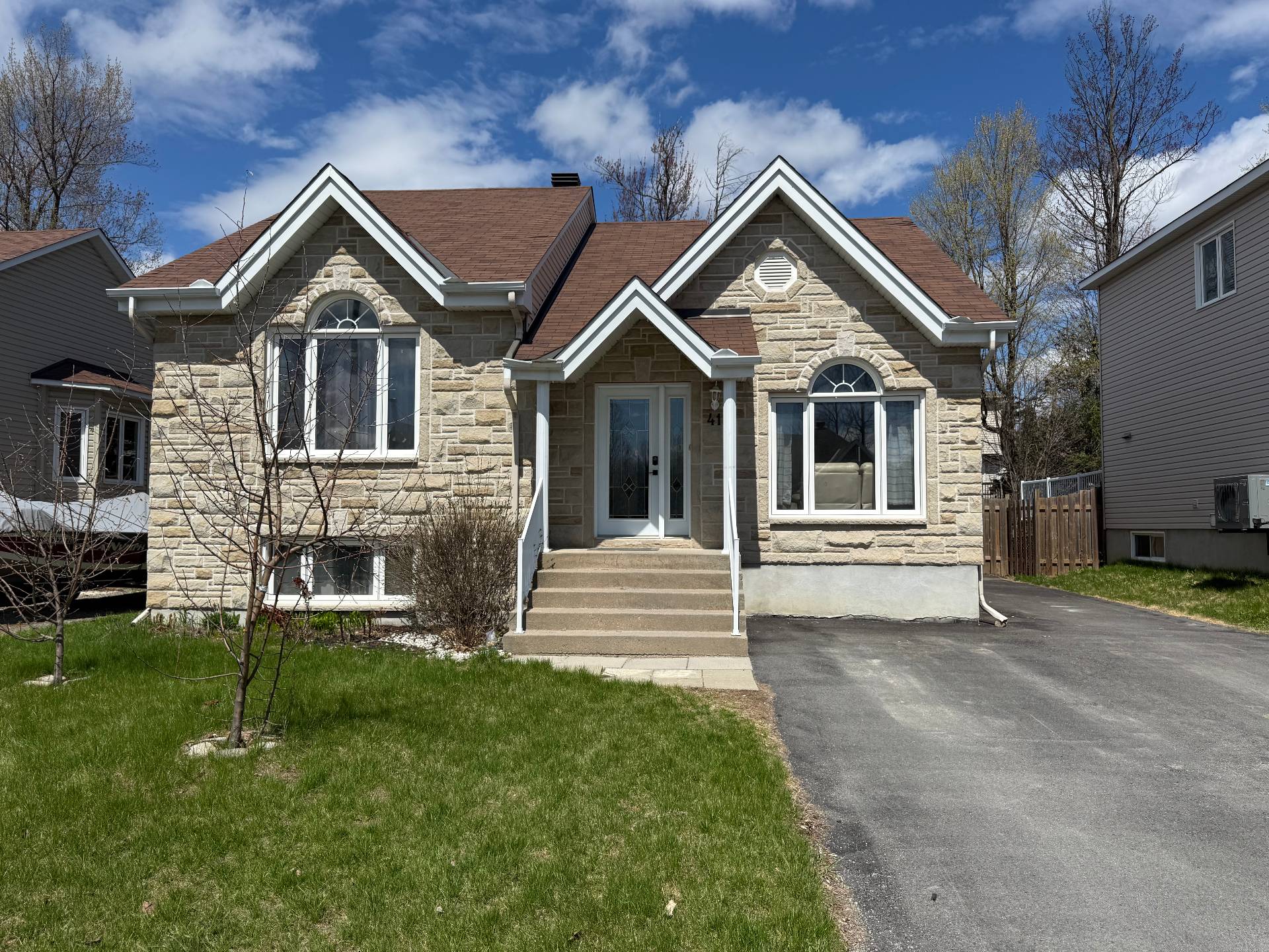 MLS: 19515741