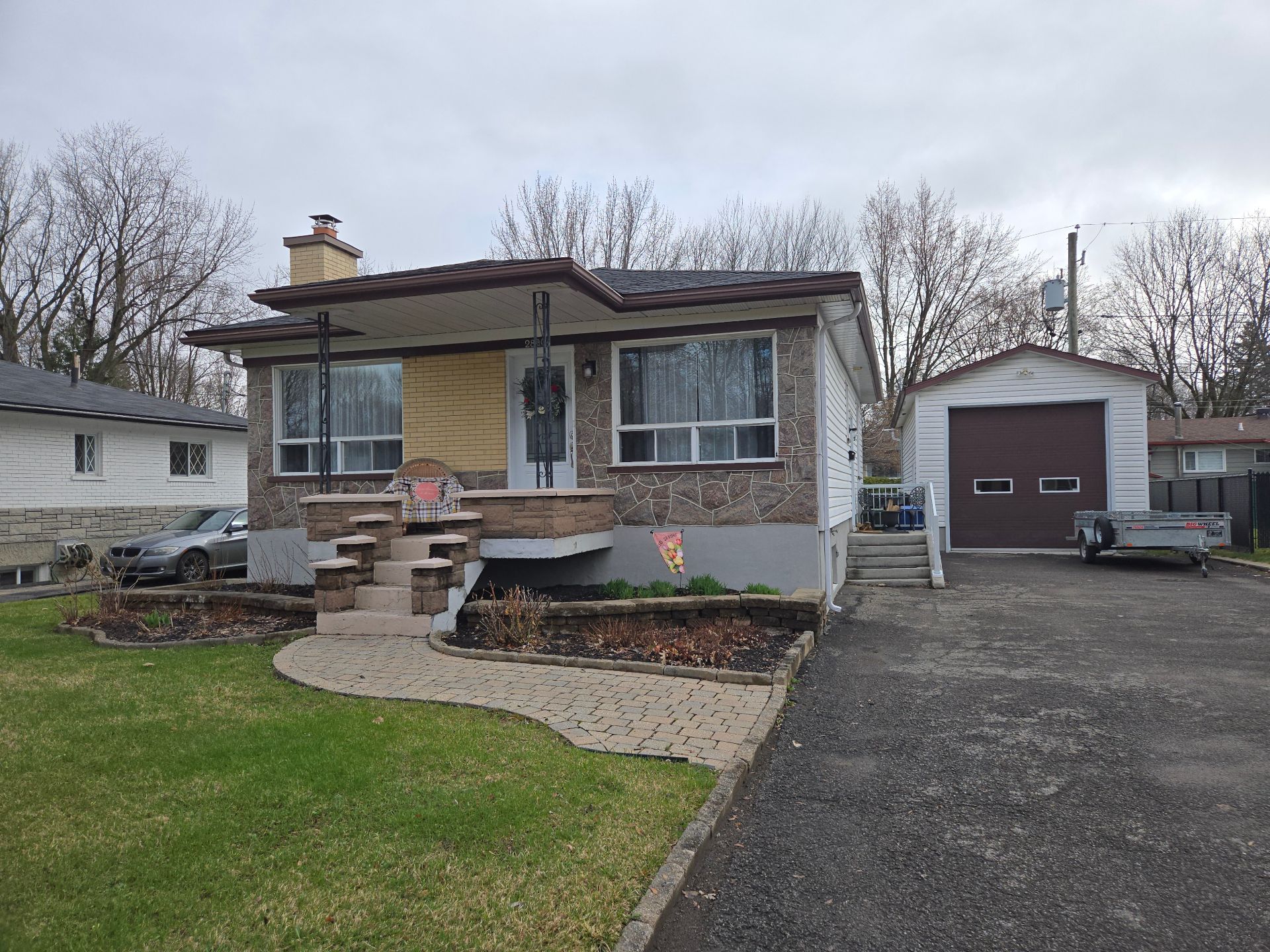 MLS: 25298361