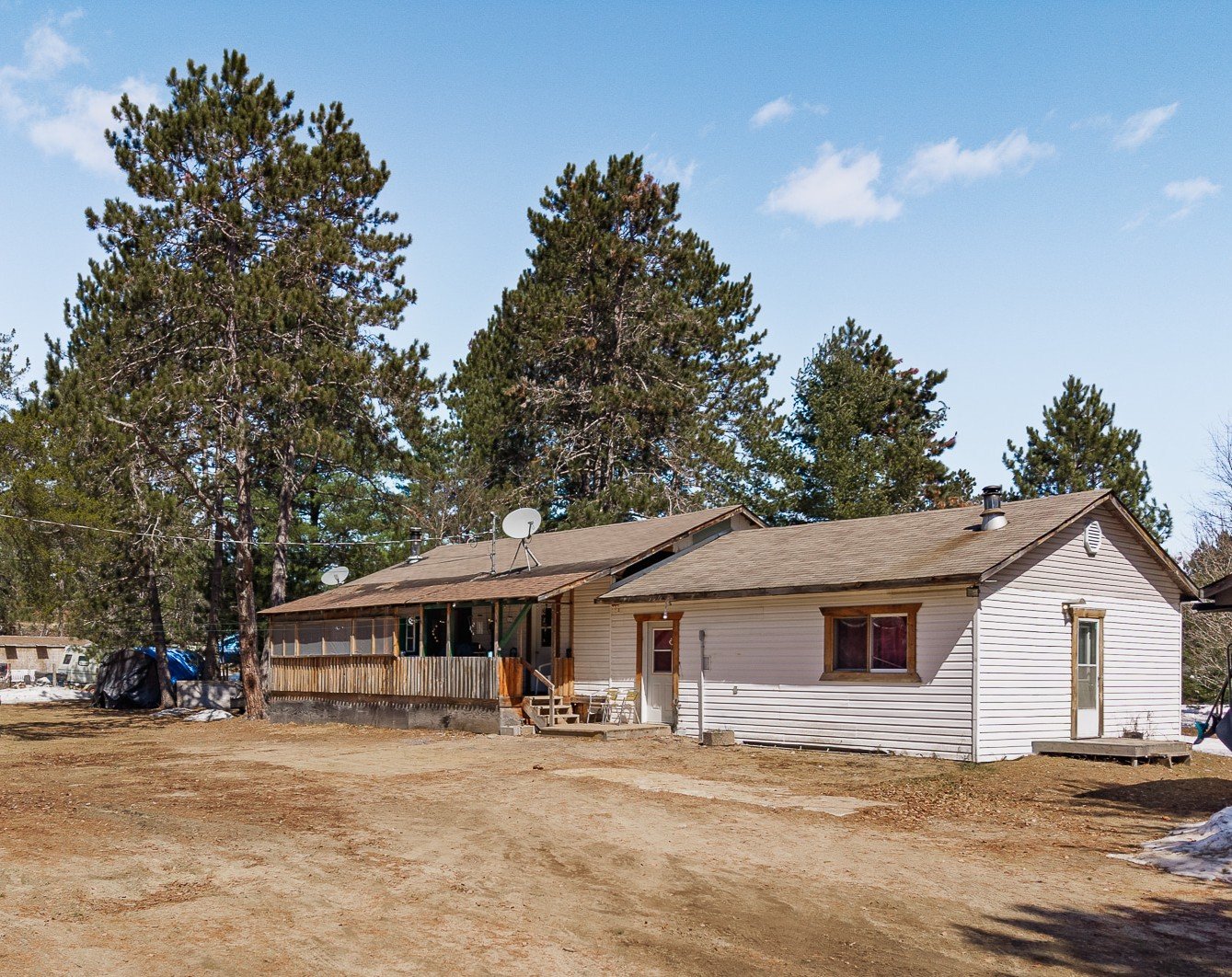 MLS: 17211051