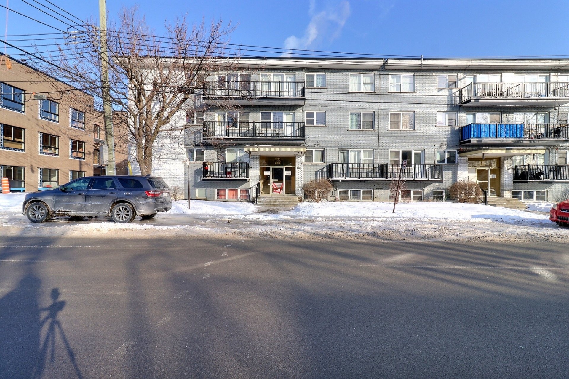 MLS: 23595049