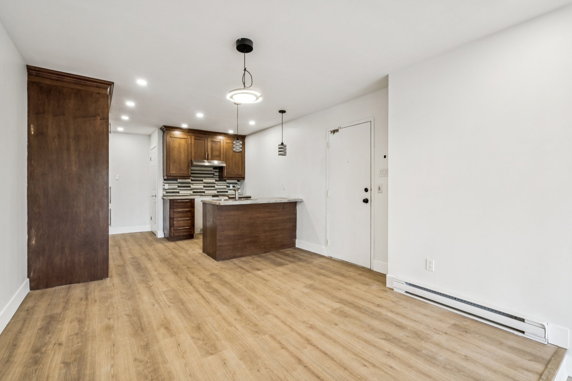 MLS: 12924579