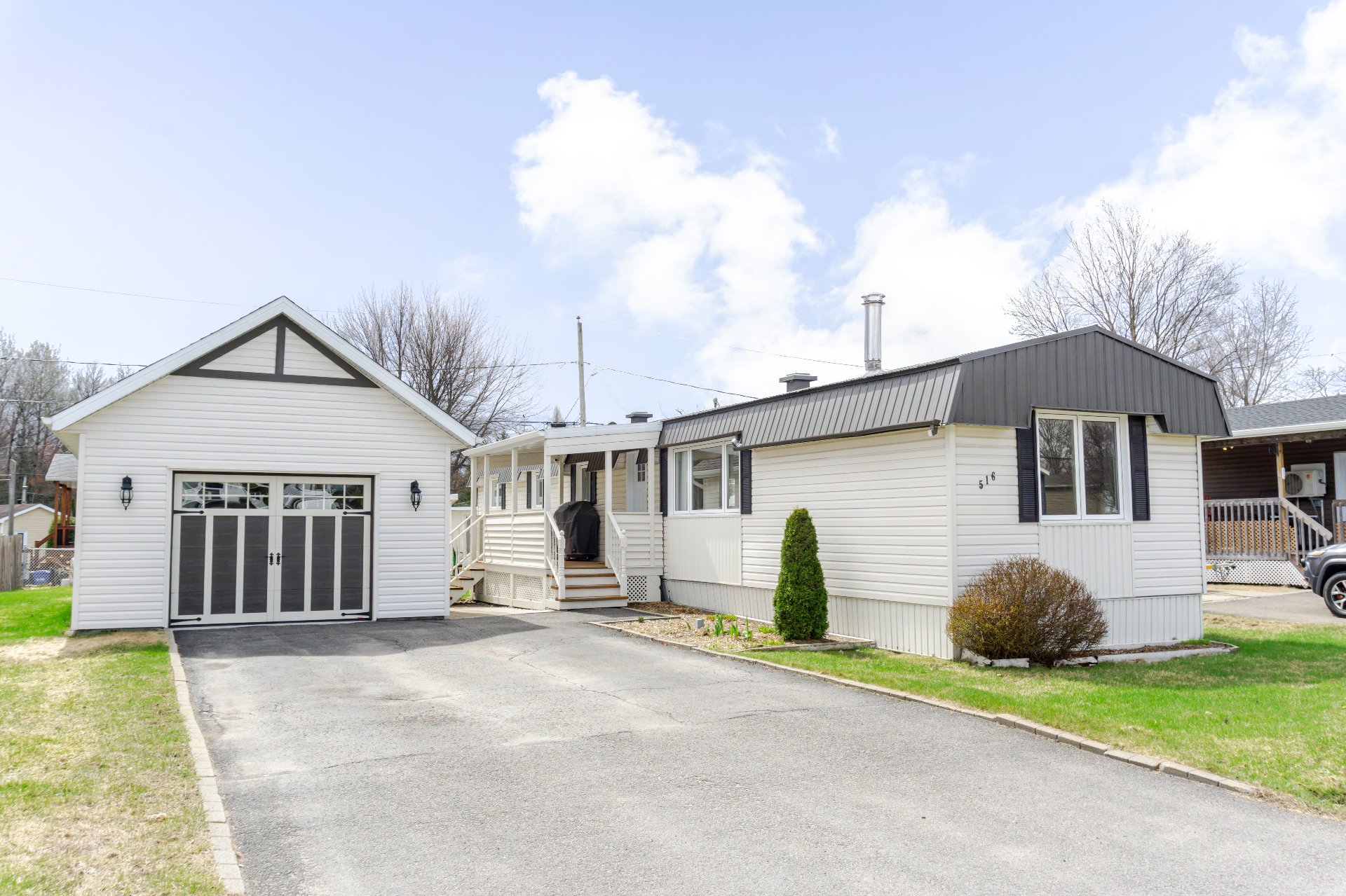 MLS: 14900963