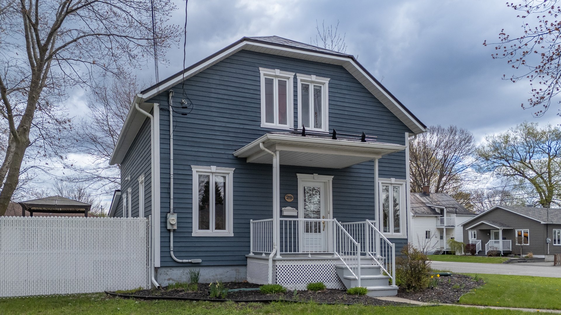 MLS: 21499522