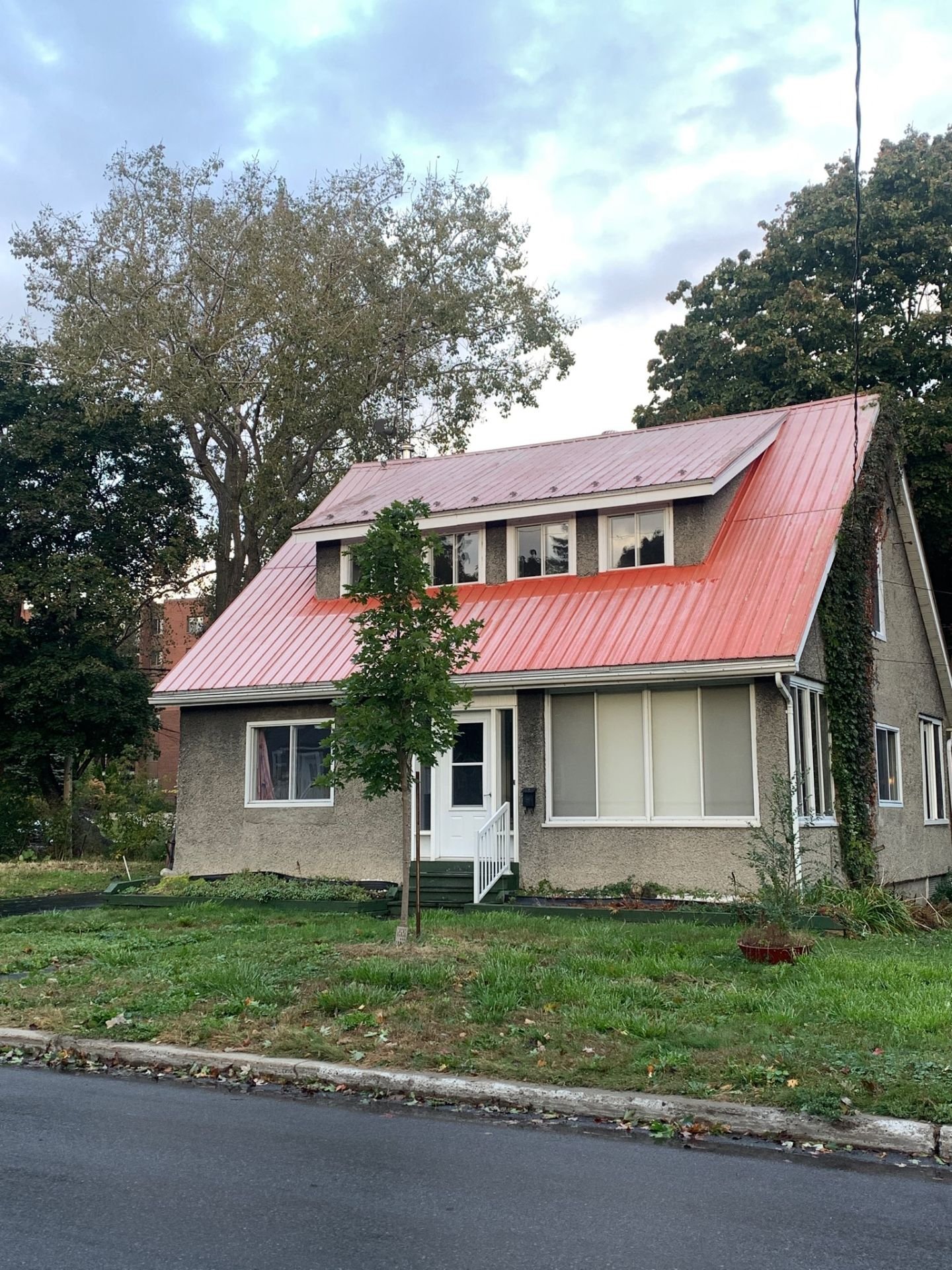 MLS: 19657057