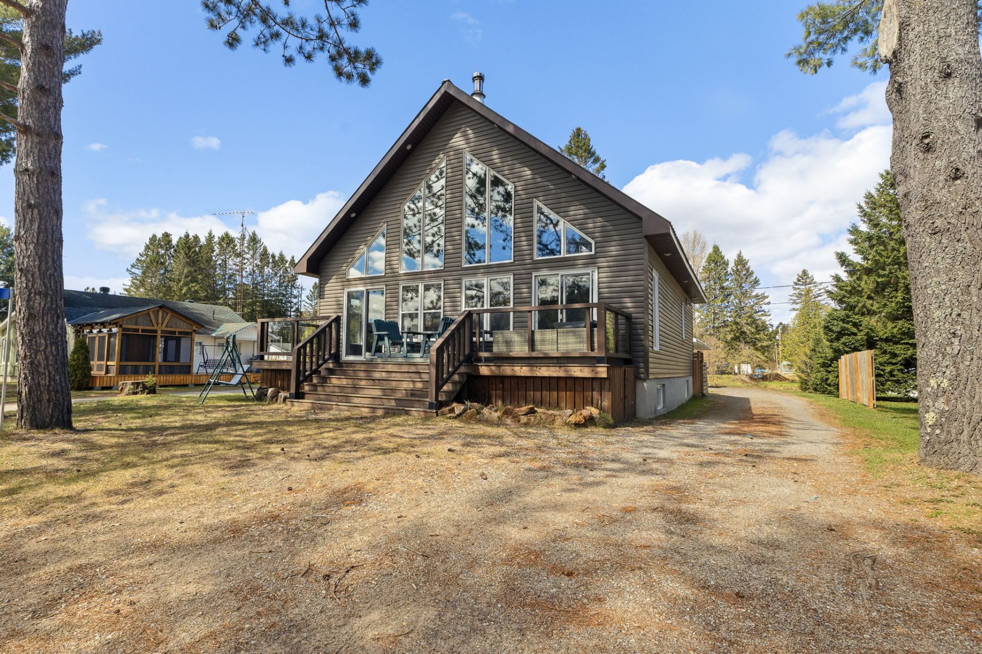 MLS: 14953262