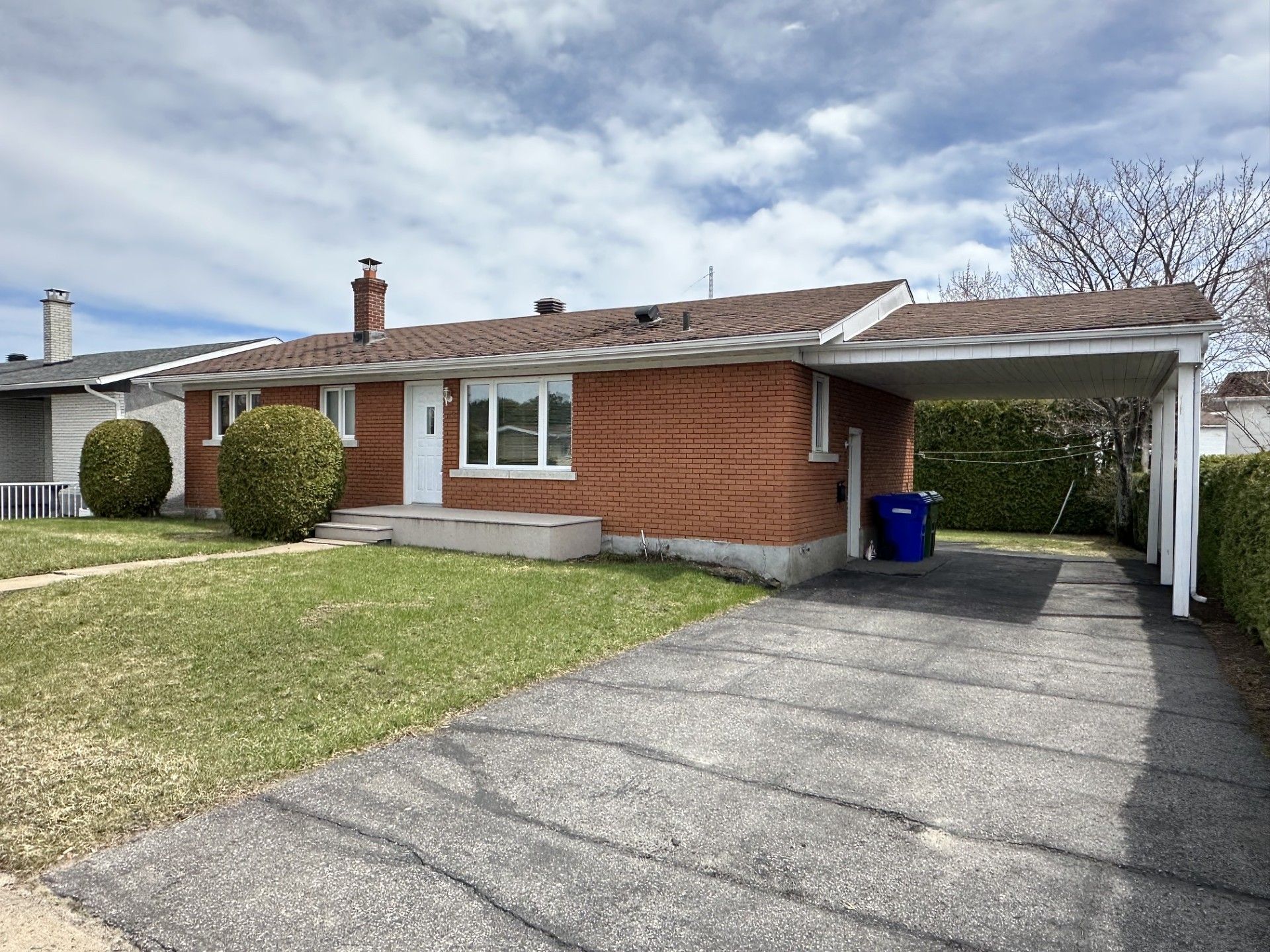 MLS: 19383261