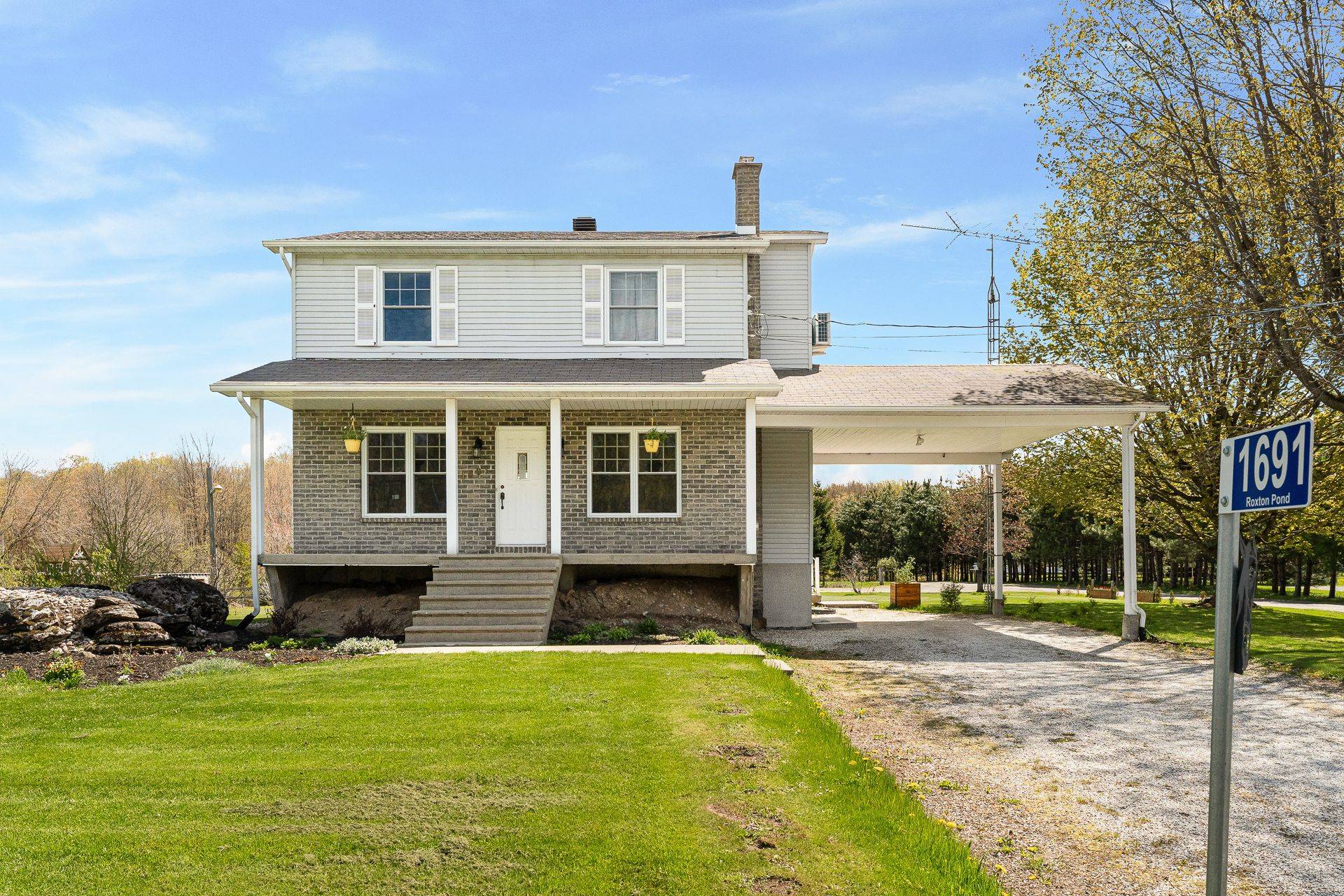 MLS: 27197130