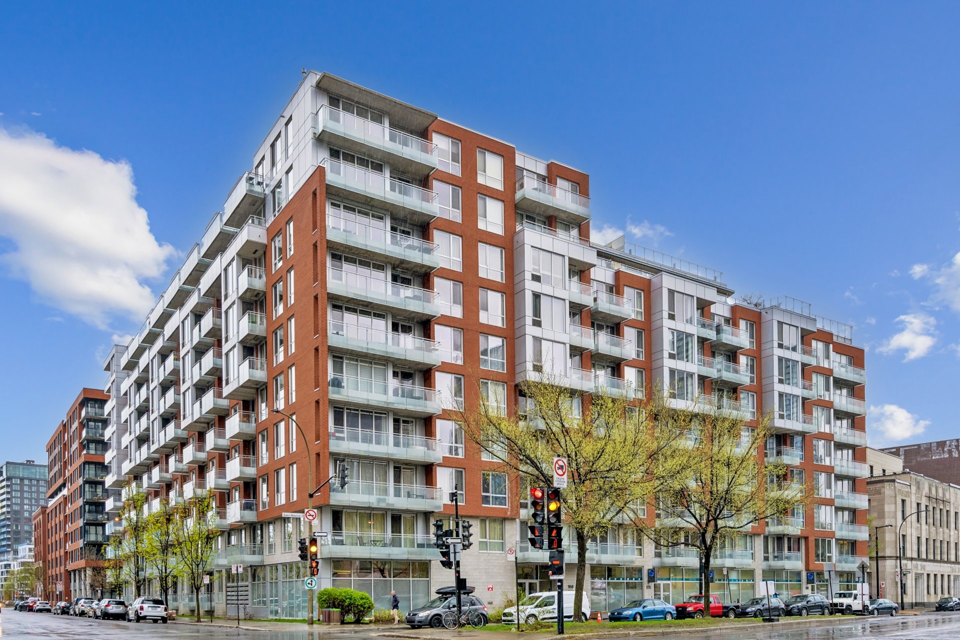 MLS: 28064469