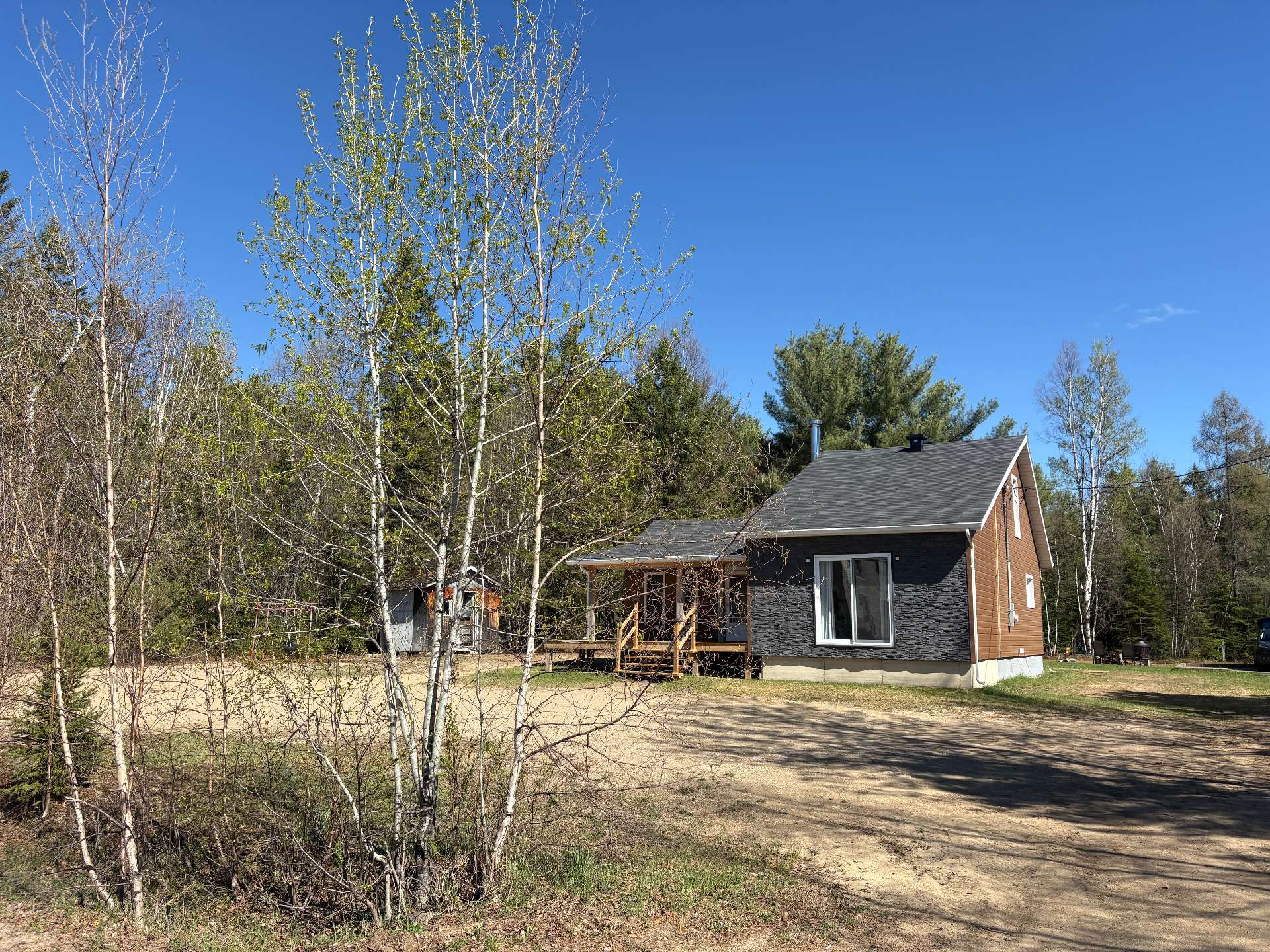 MLS: 28850808