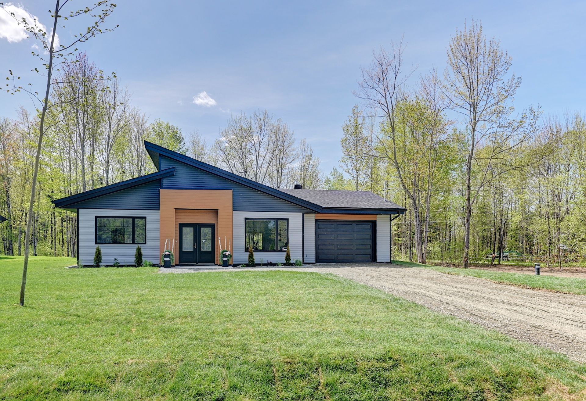 MLS: 17084777