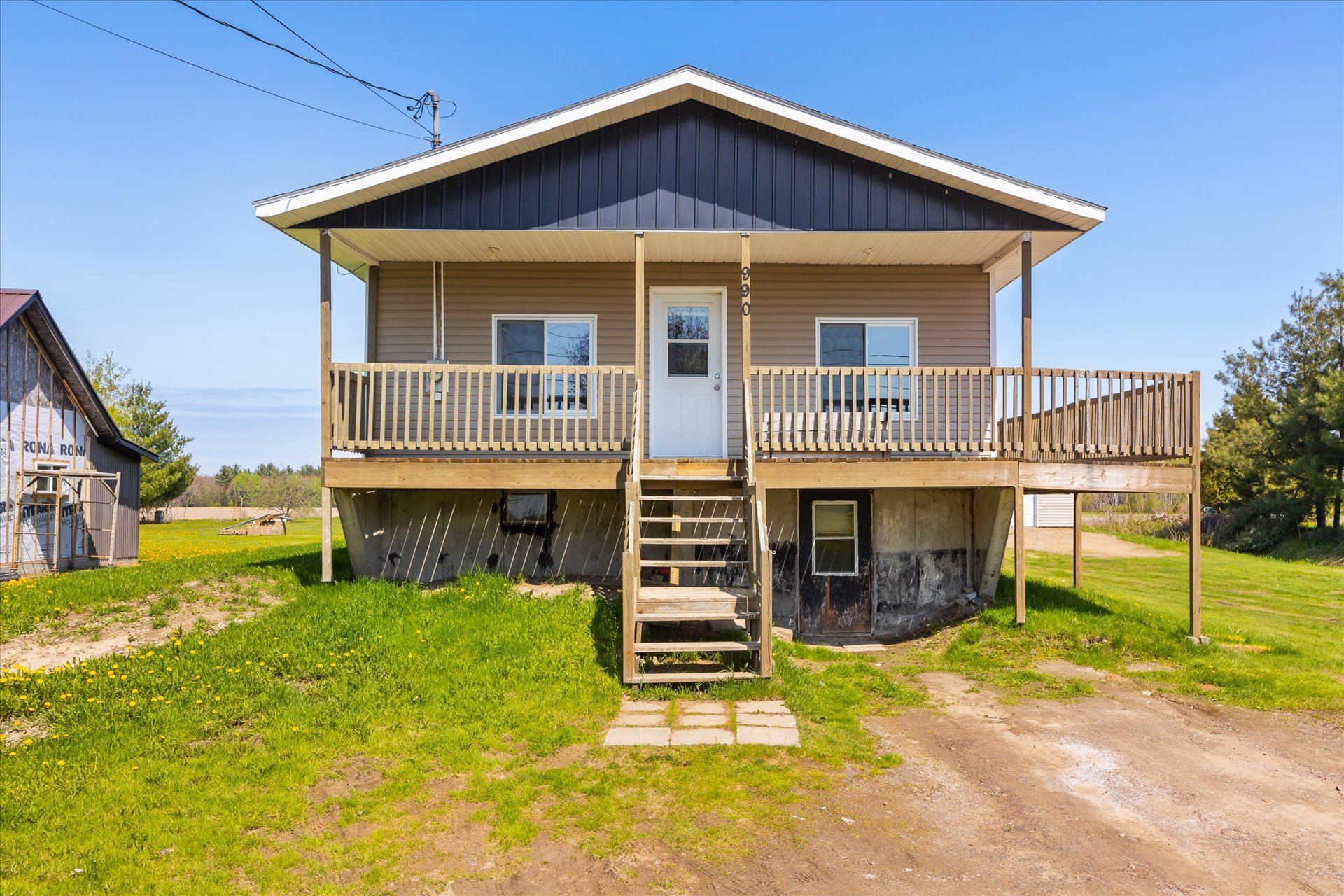 MLS: 24294059