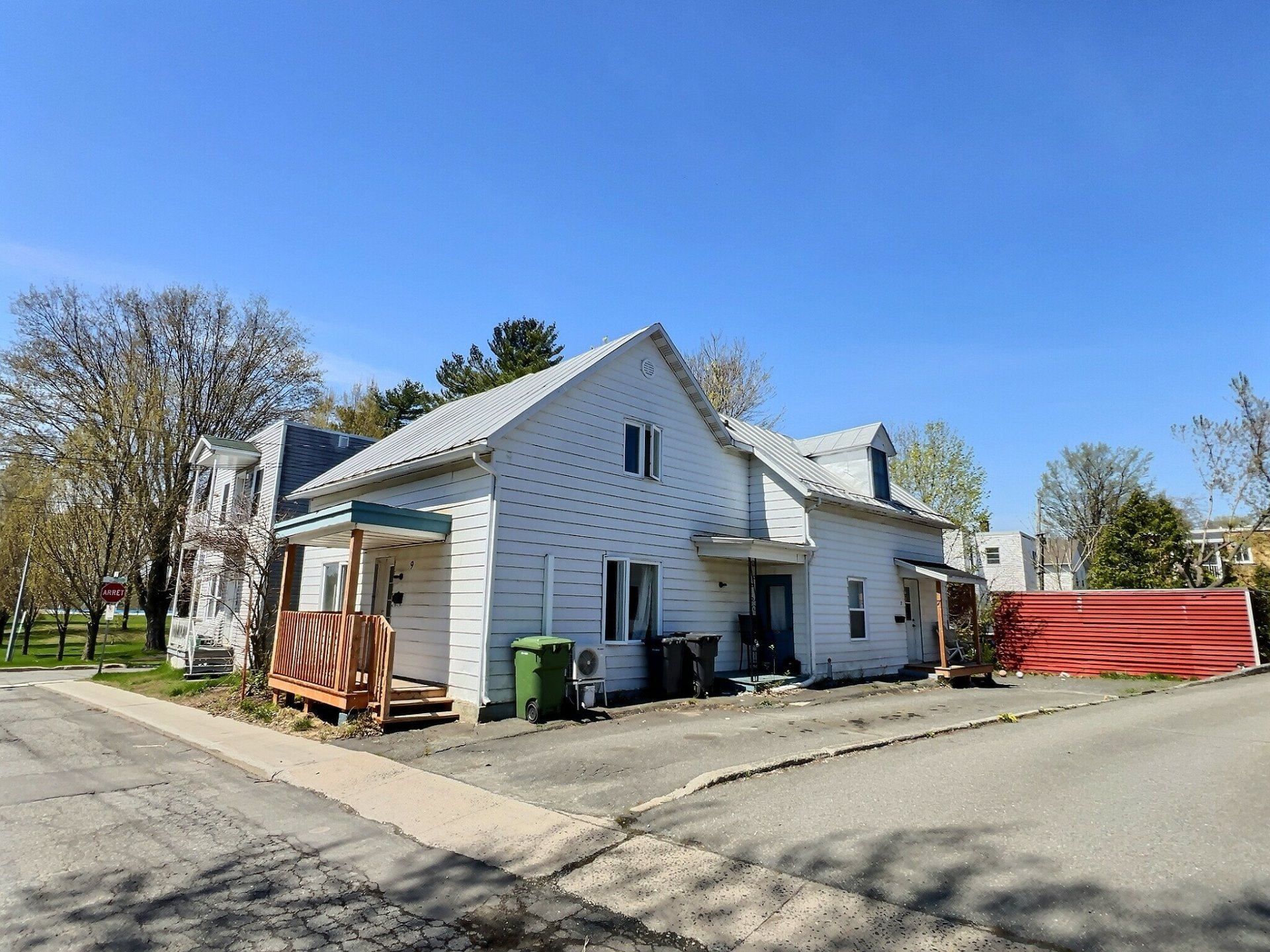 MLS: 20546056