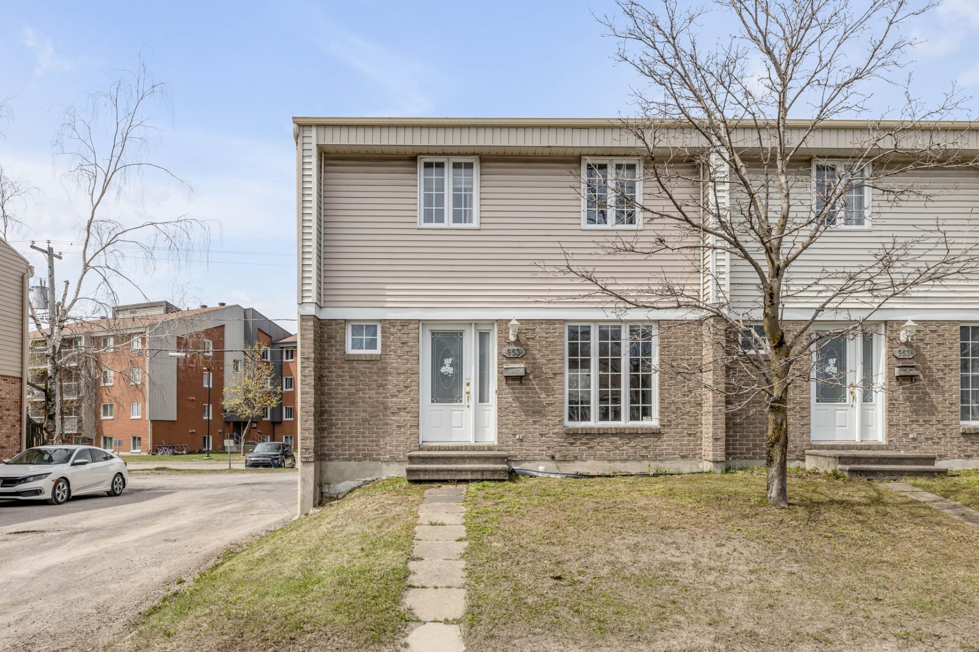 MLS: 10203557