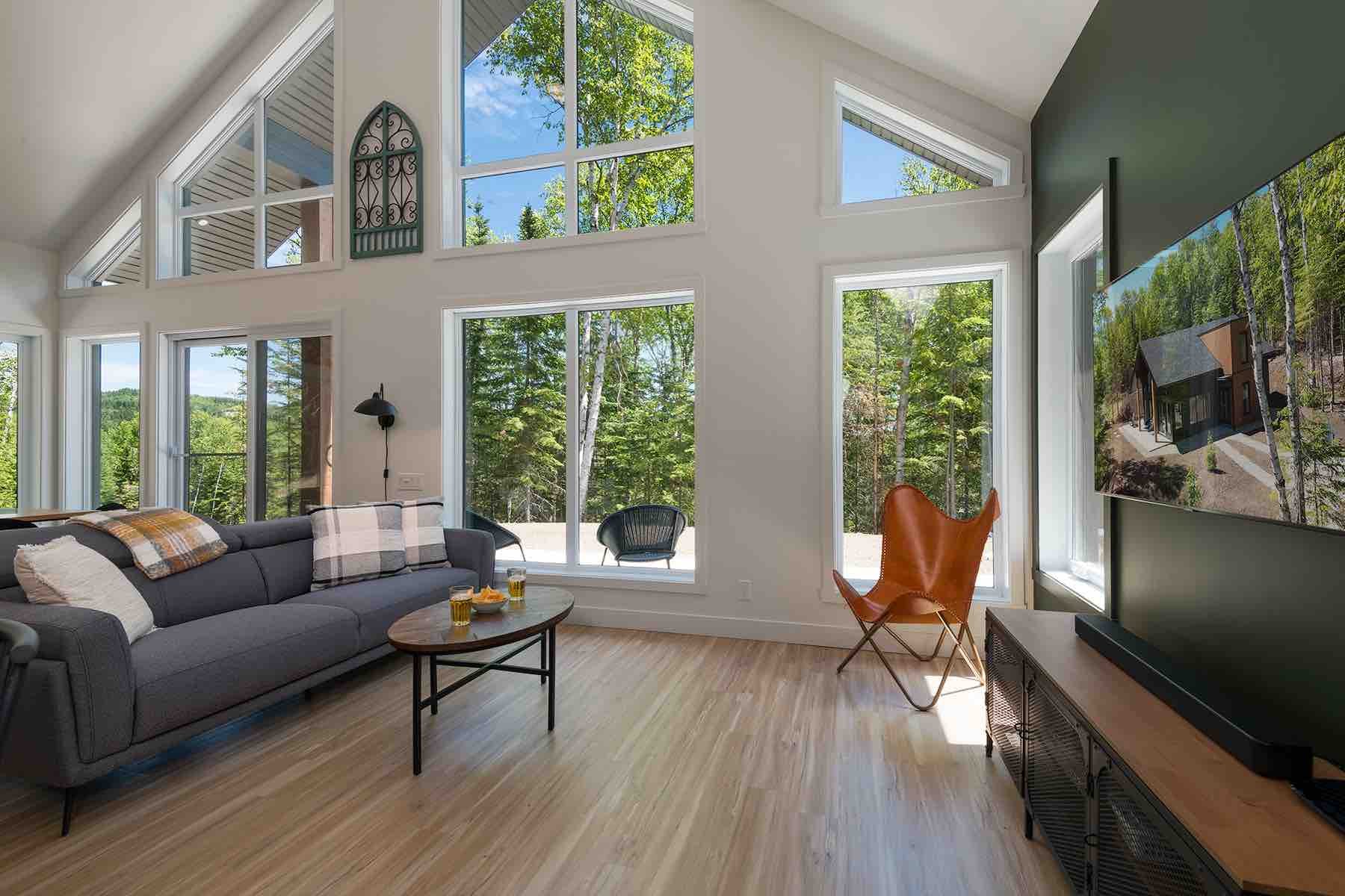 MLS: 23843507