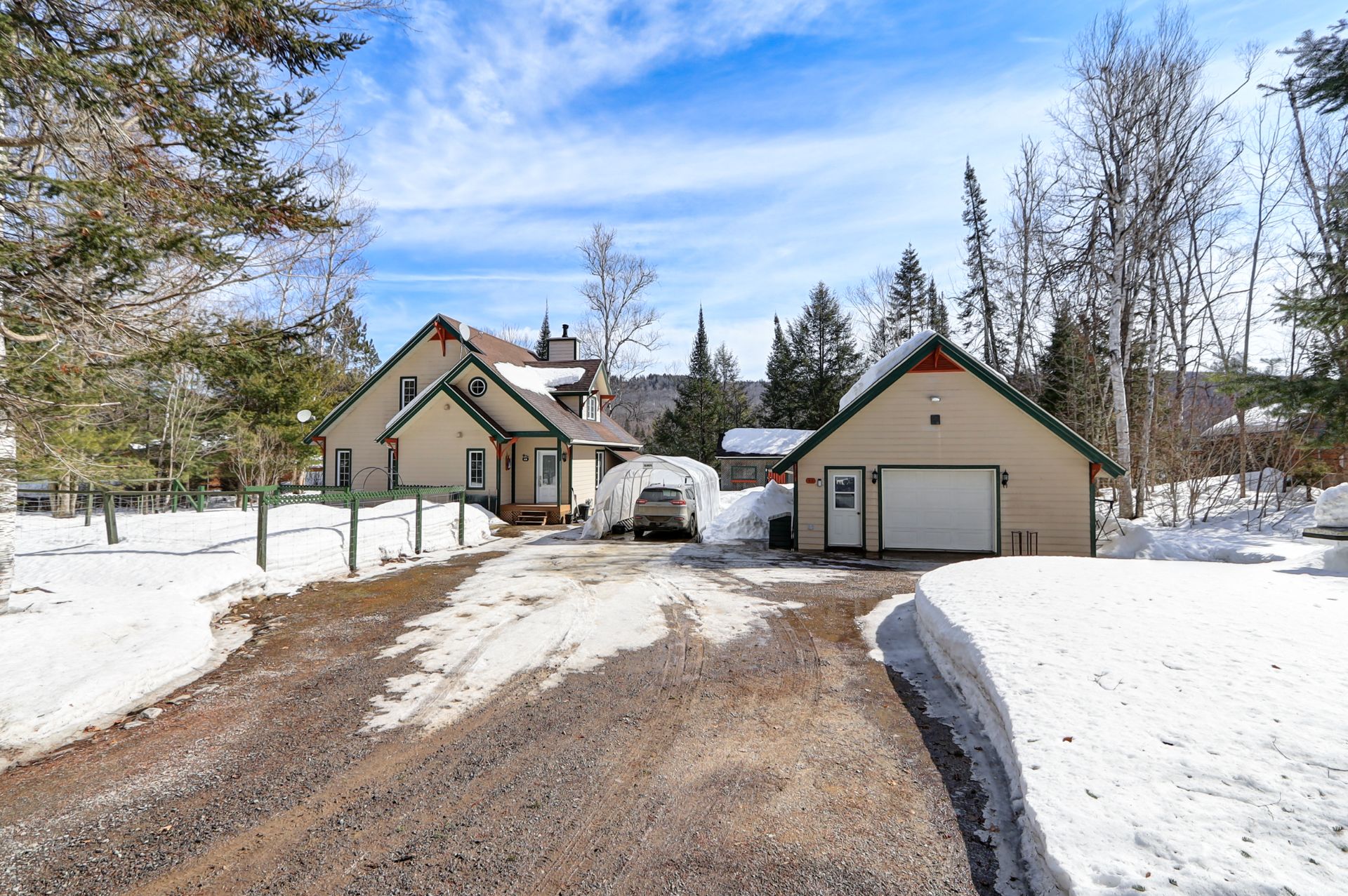 MLS: 16371395