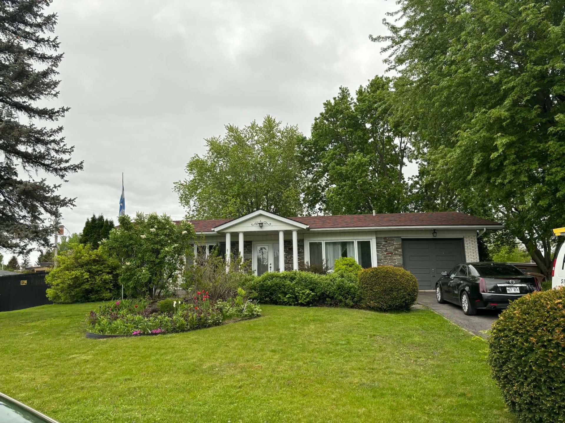 MLS: 11741077