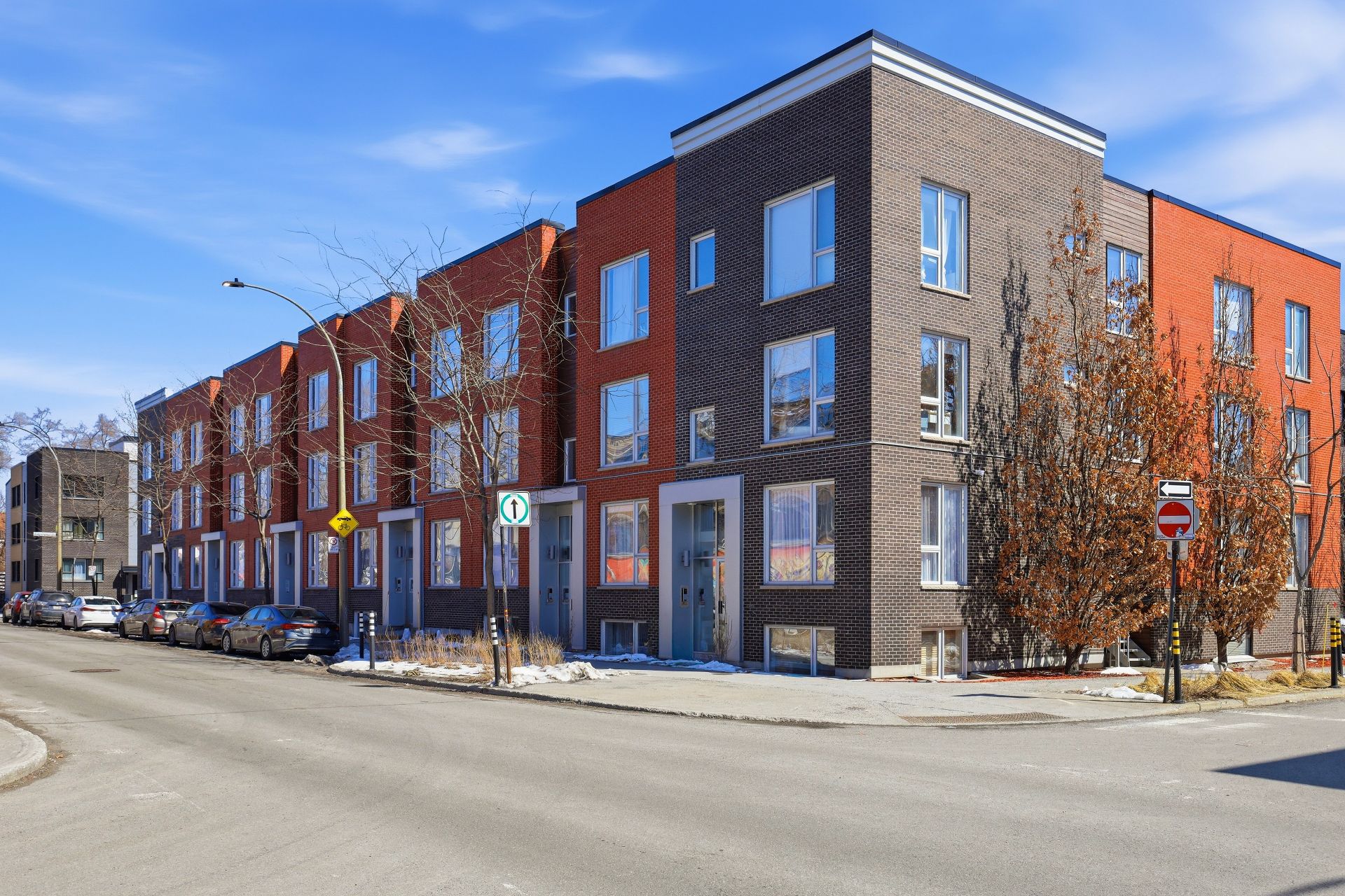 MLS: 14352759