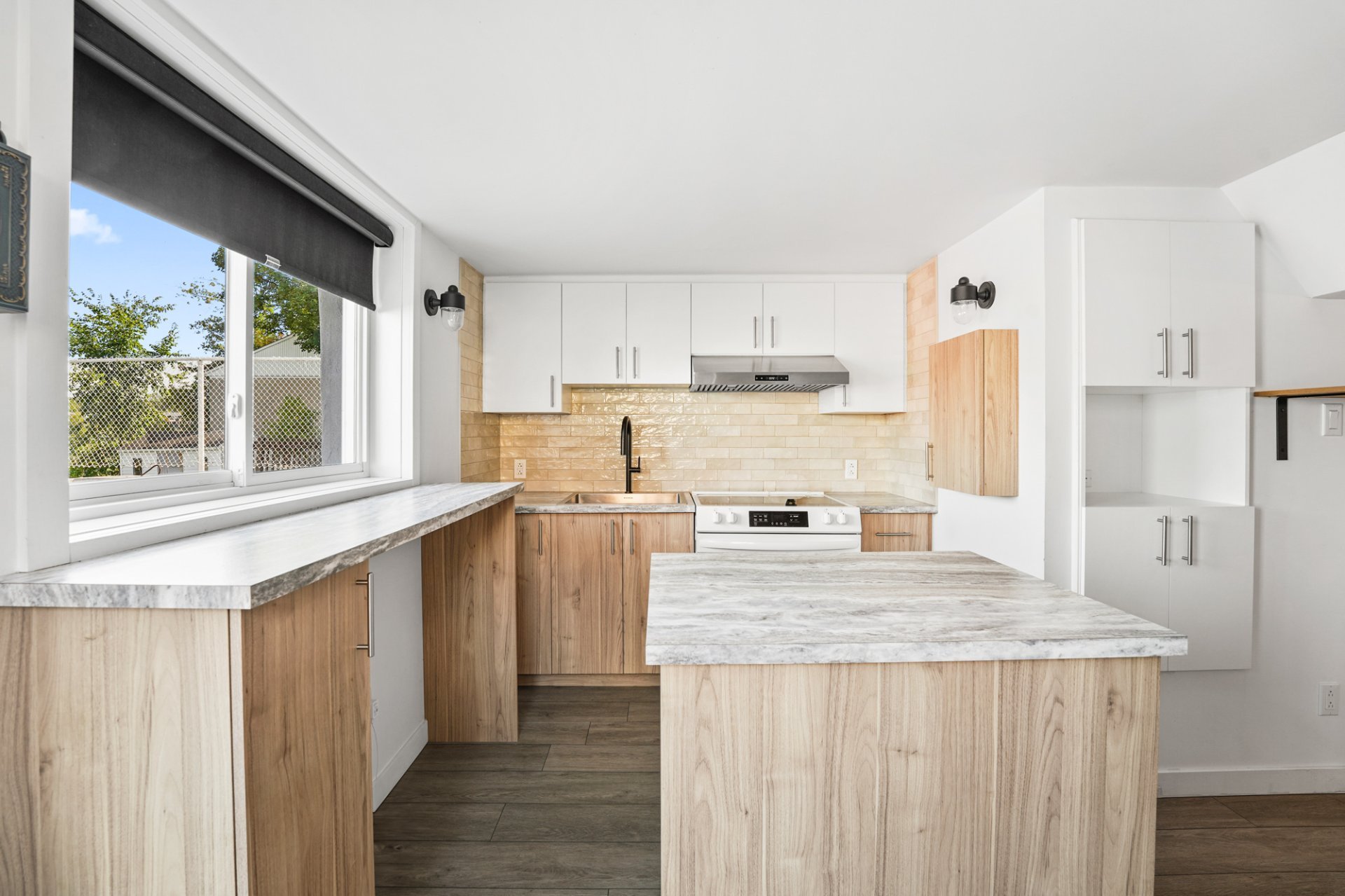 MLS: 21105912