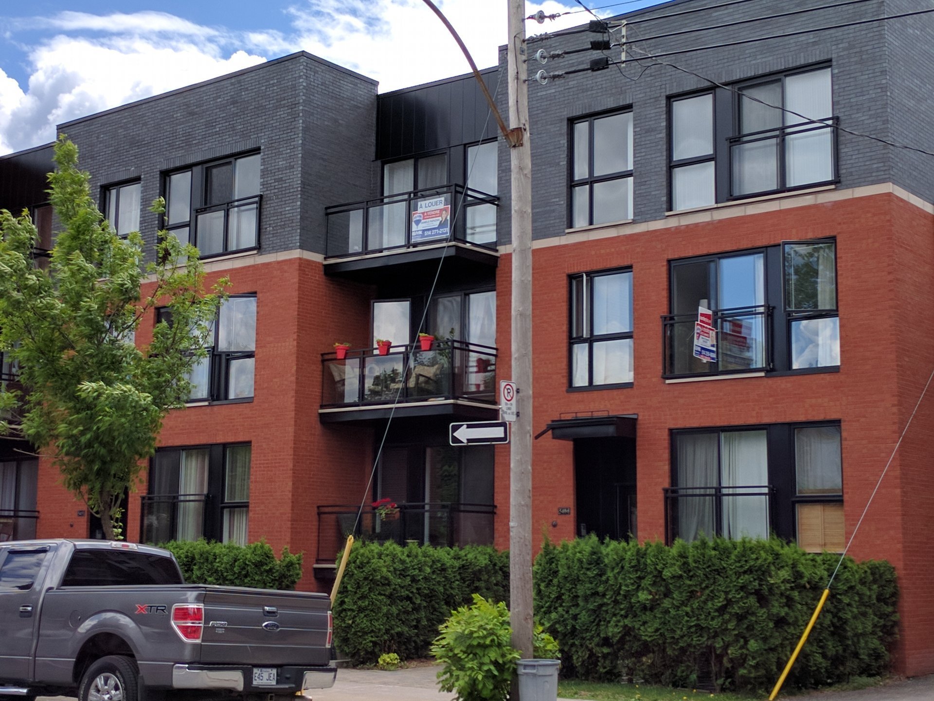MLS: 28704450