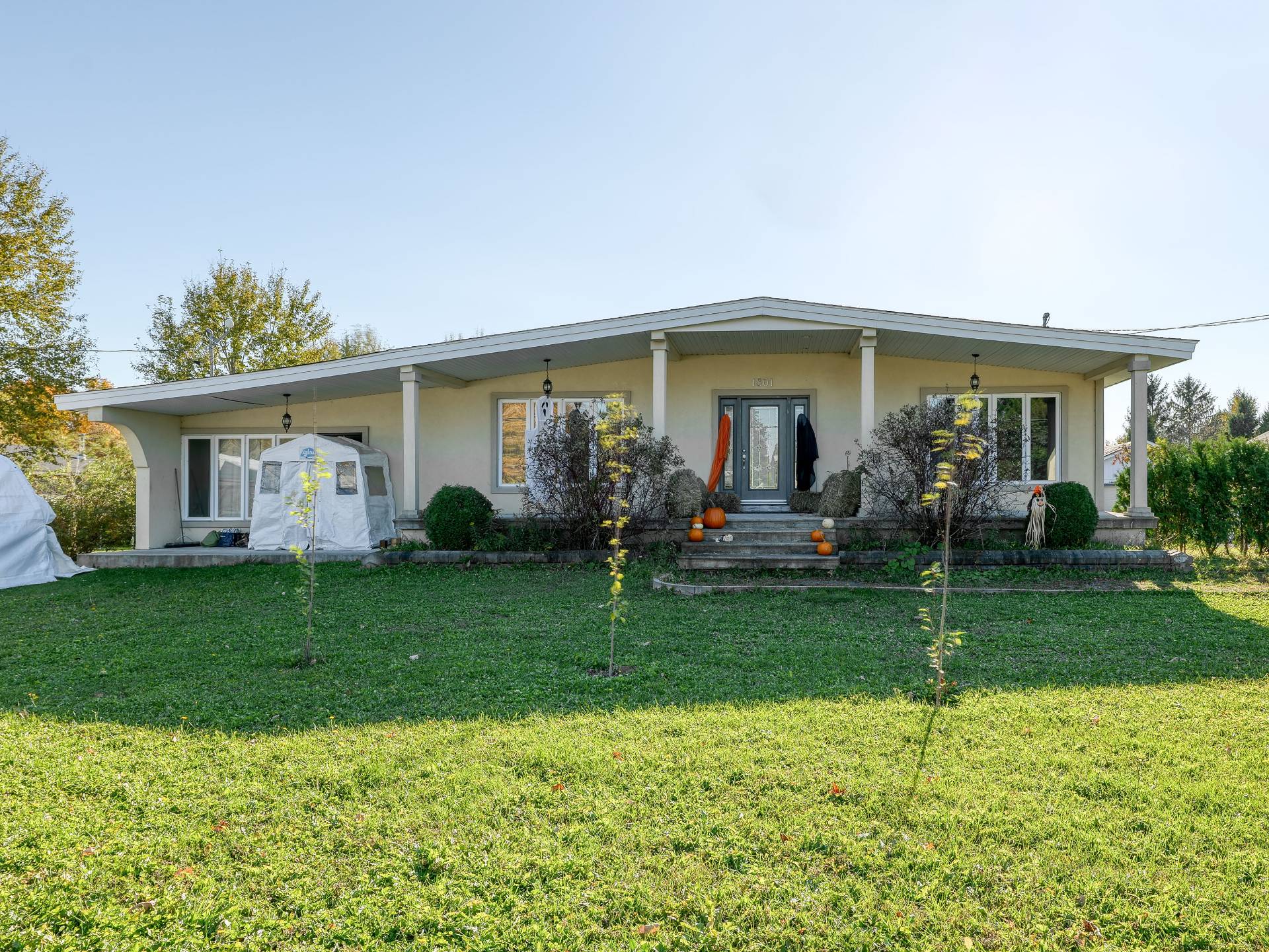 MLS: 15197473