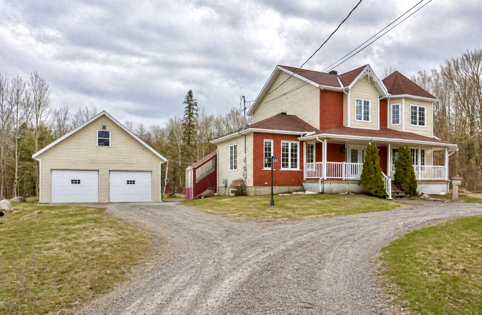 MLS: 17681448