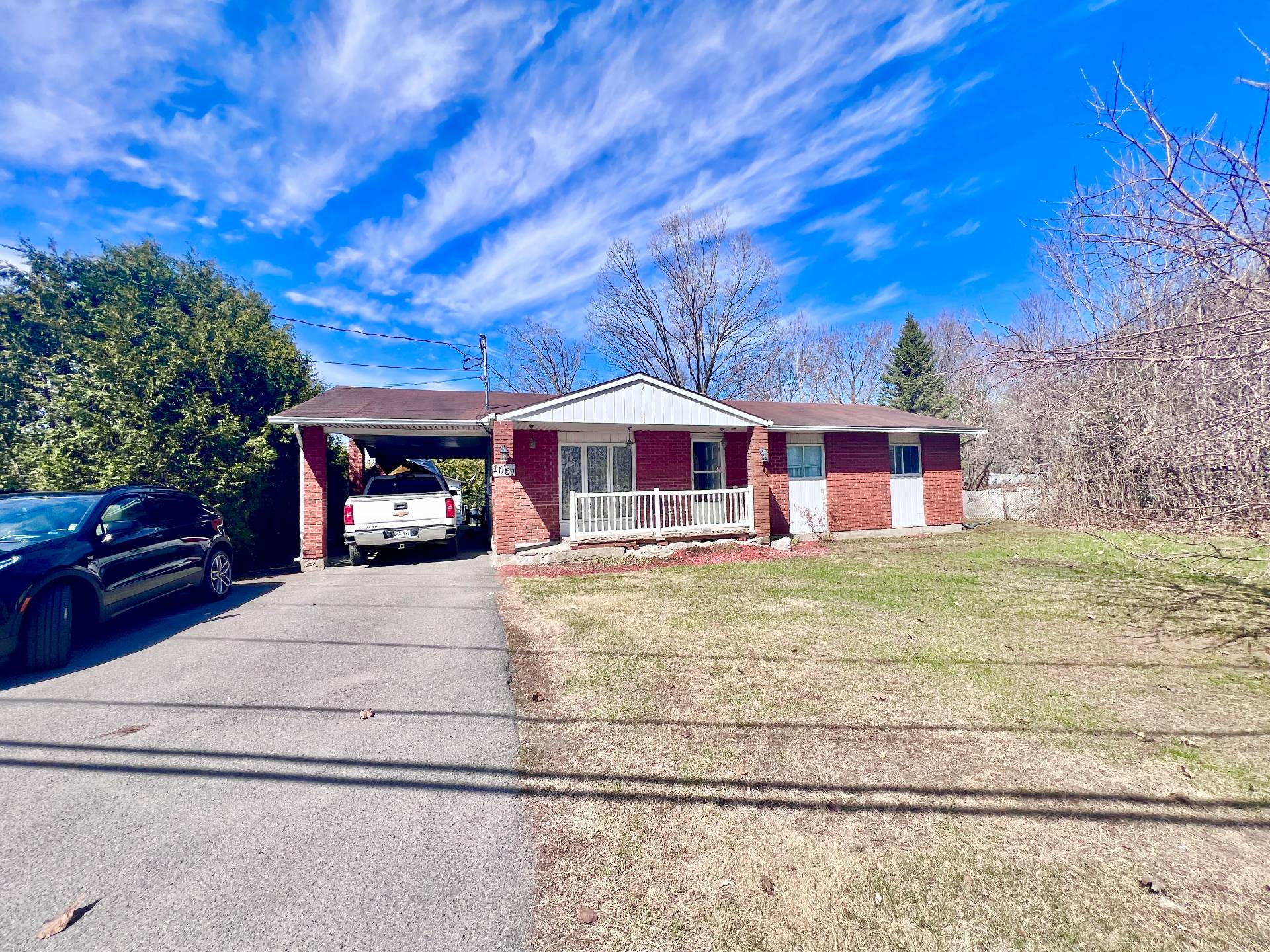MLS: 16596368