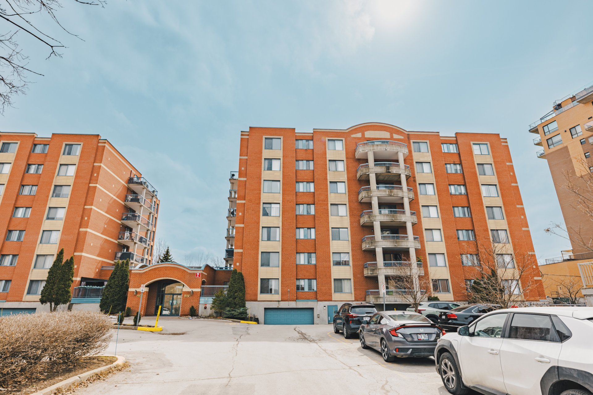 MLS: 9348751
