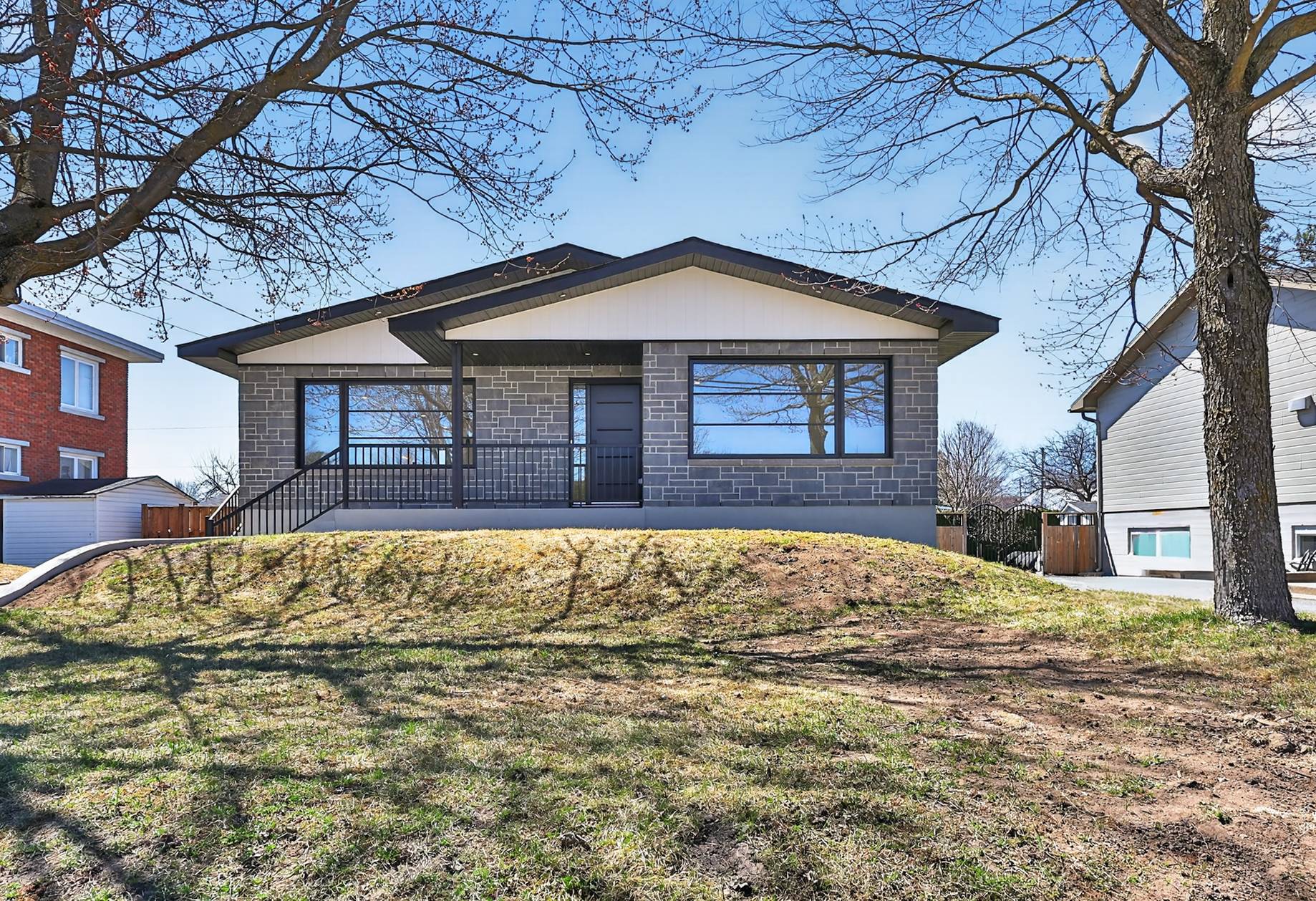 MLS: 16067472