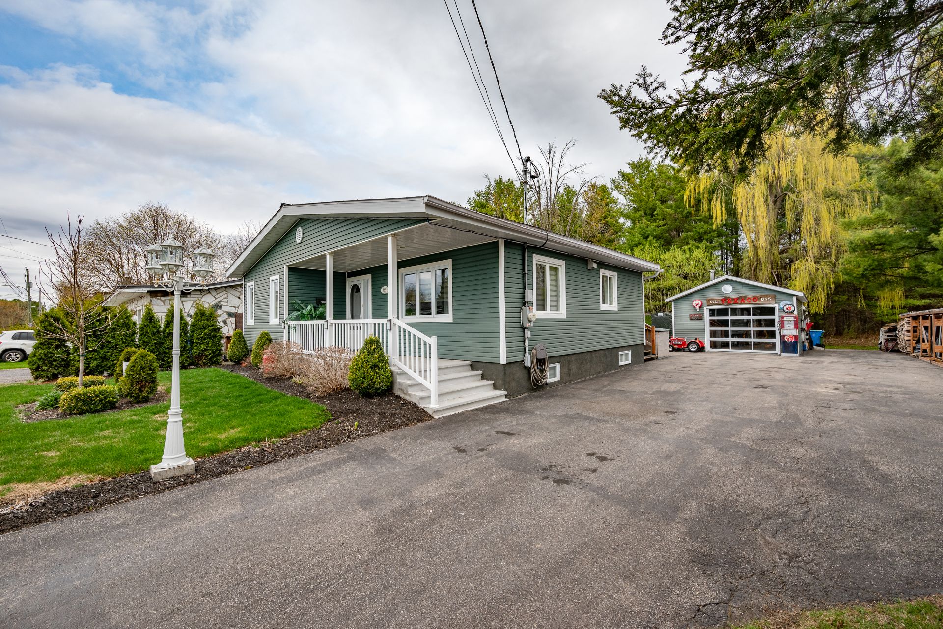 MLS: 17154588
