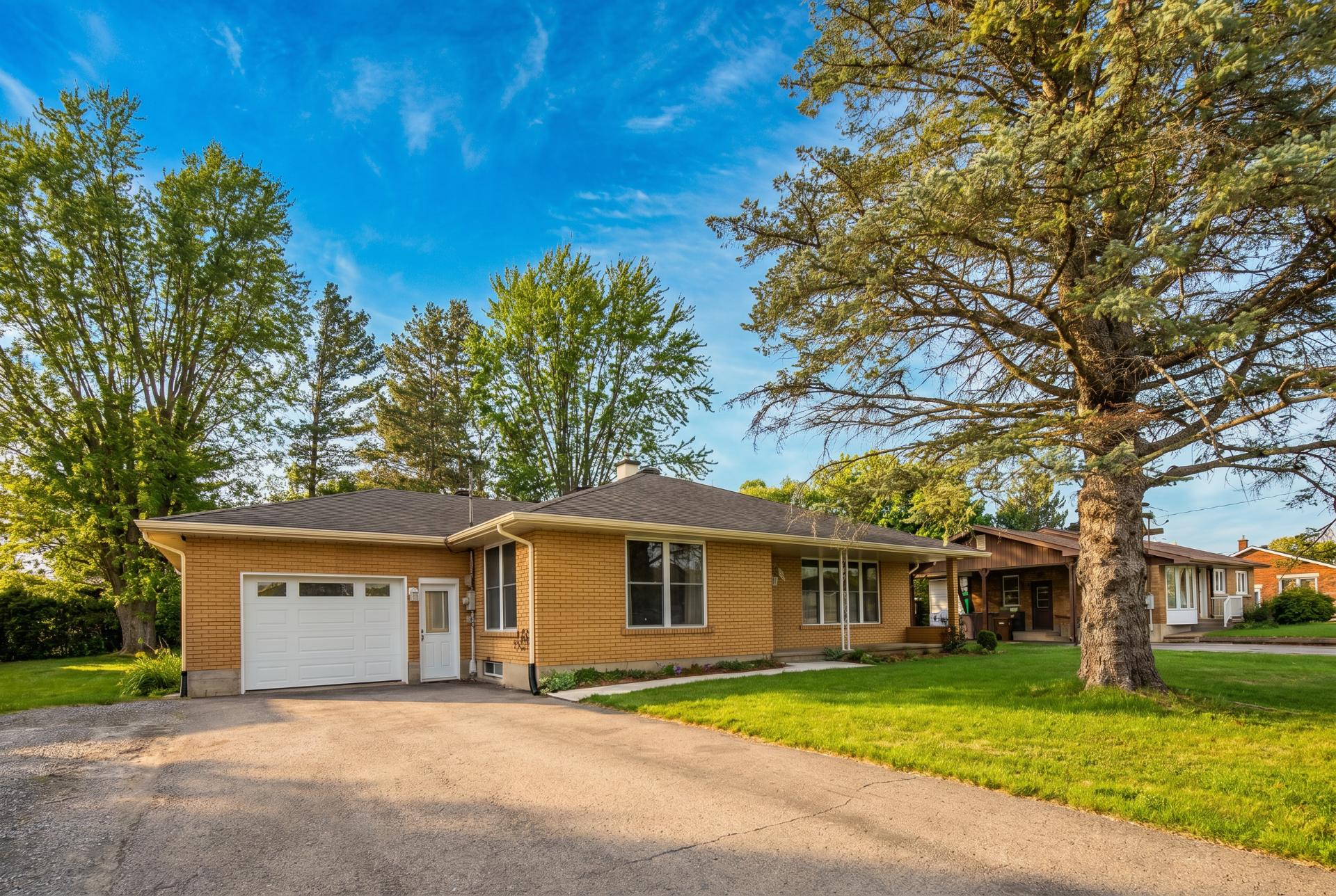 MLS: 16333105