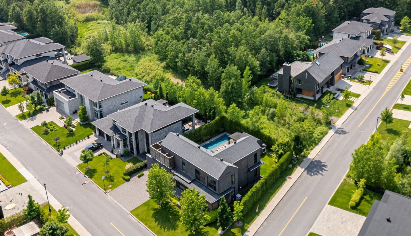 MLS: 19316064