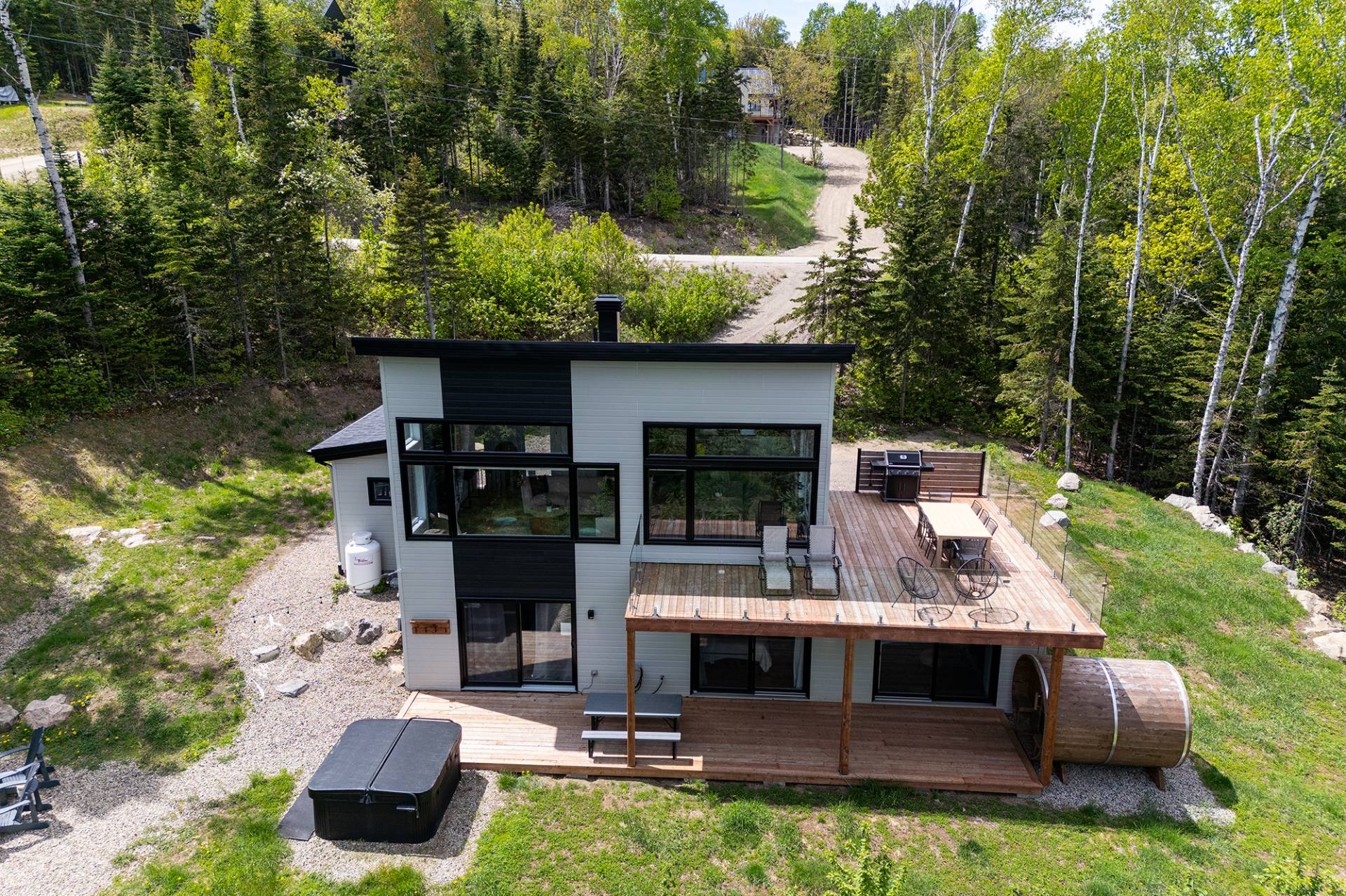 MLS: 24218514