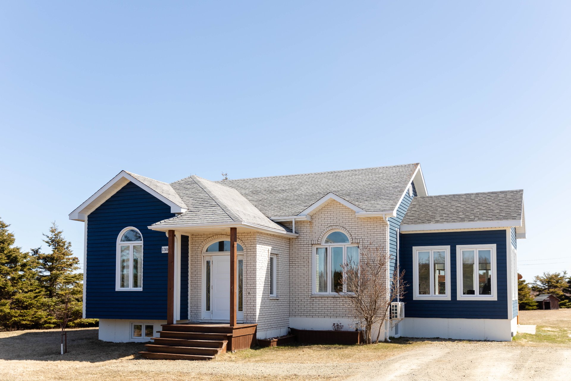 MLS: 27285740