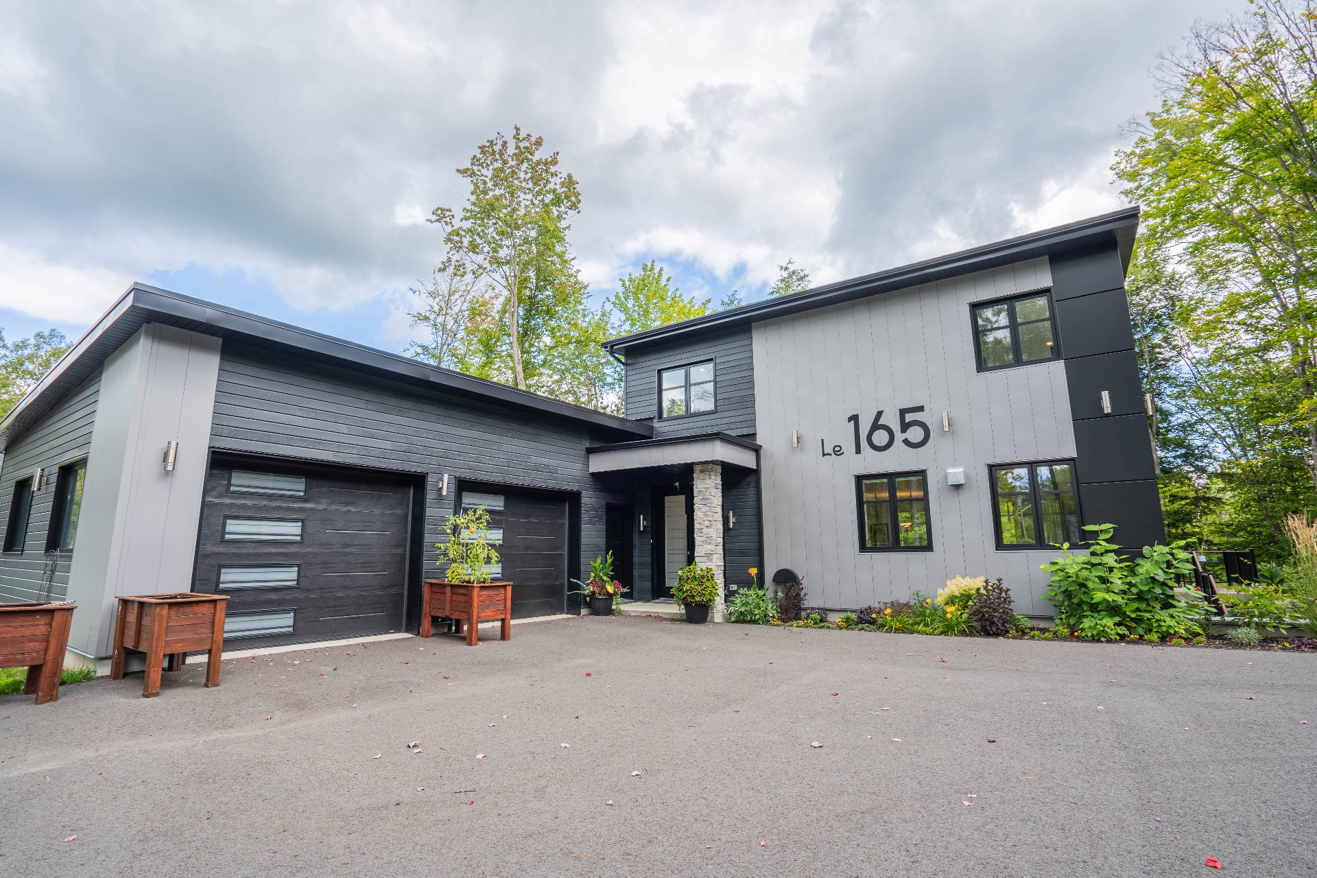 MLS: 11578649