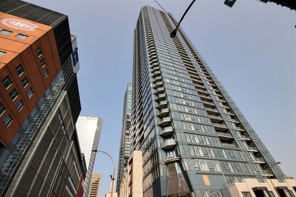 MLS: 23696561