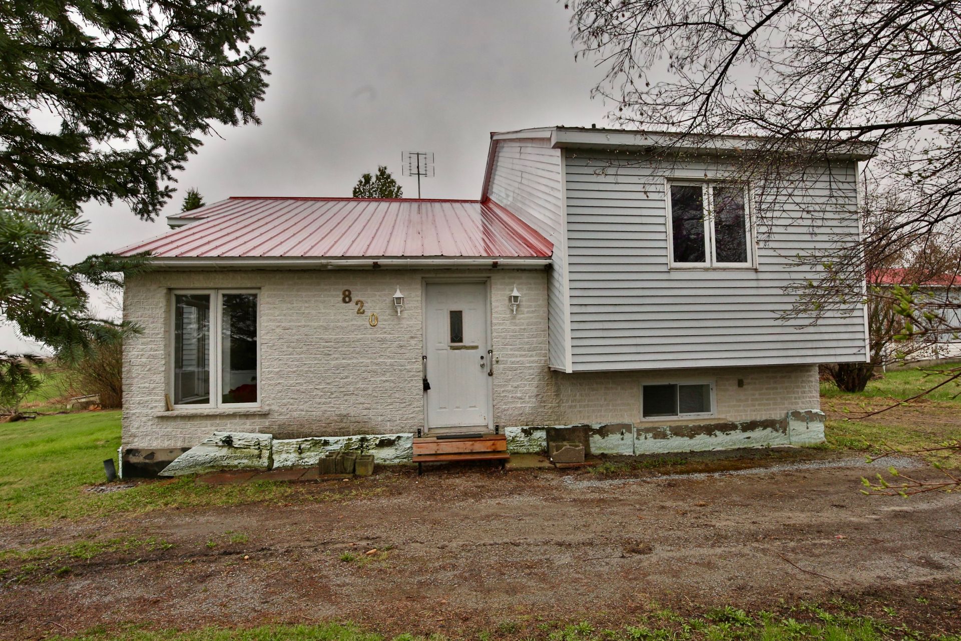 MLS: 18574002