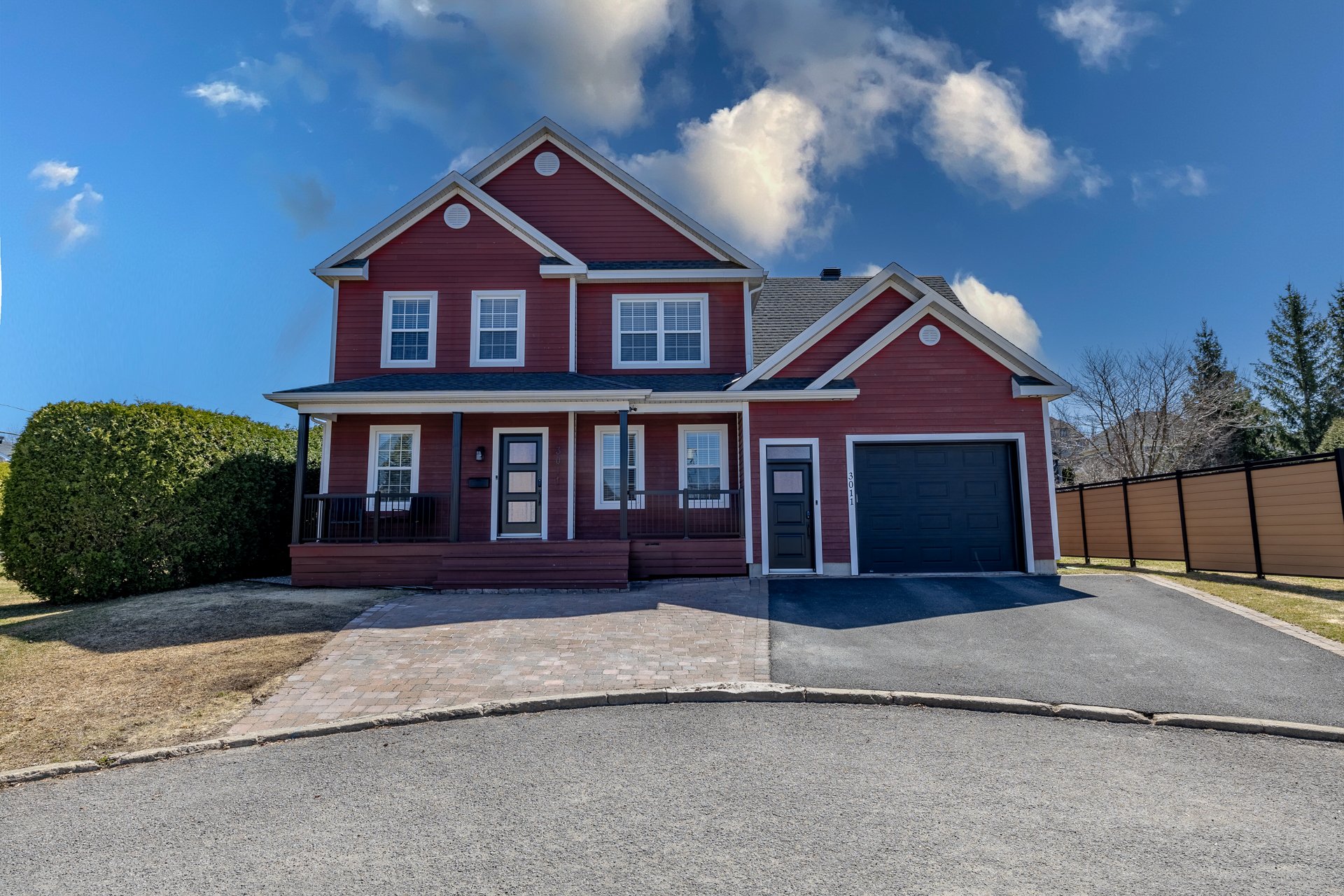 MLS: 22943538