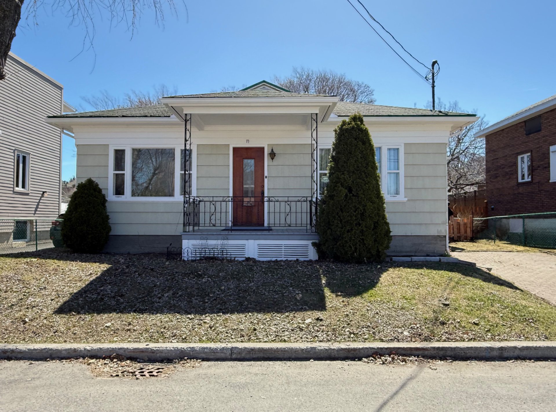 MLS: 11995626