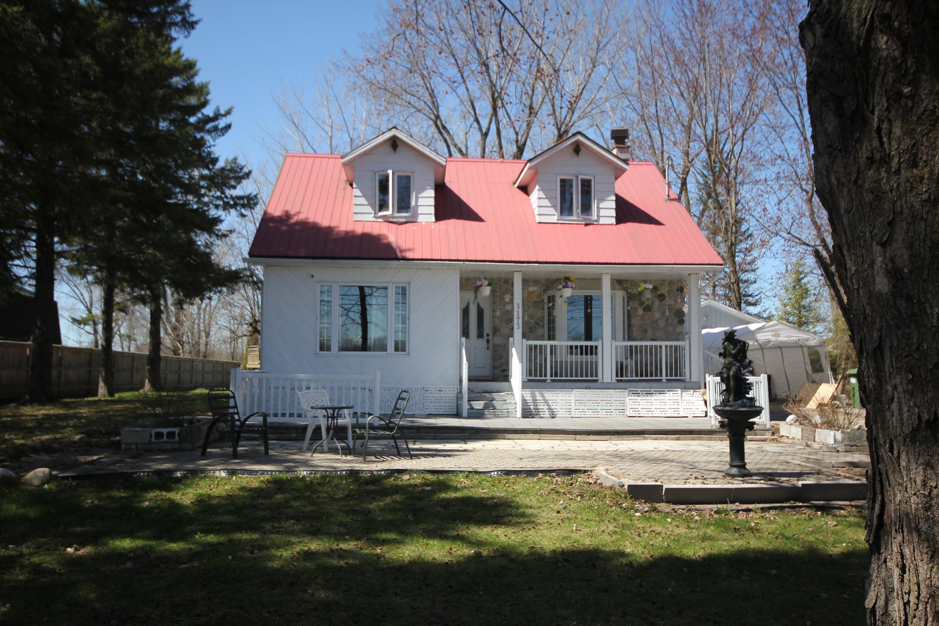 MLS: 24579462
