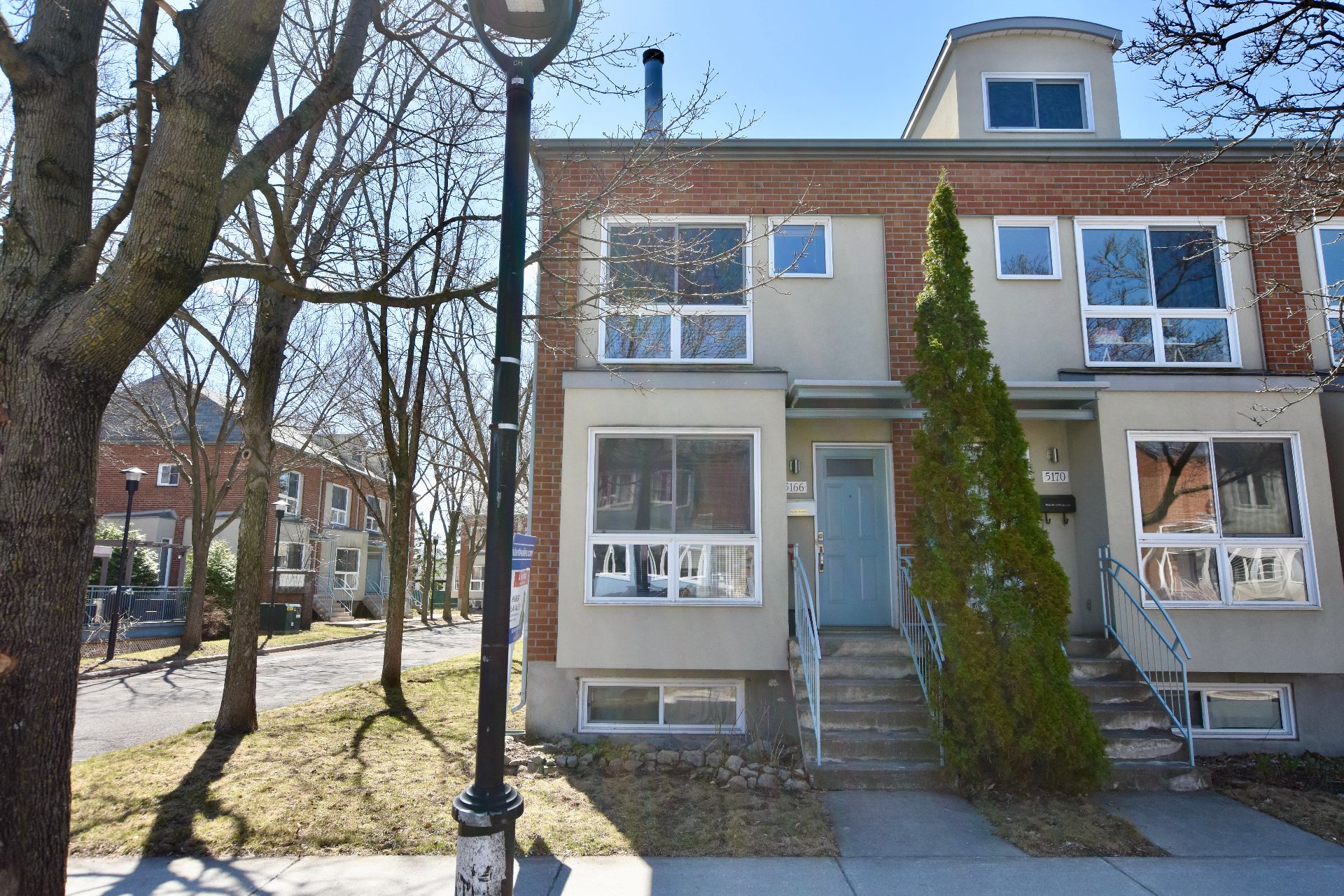 MLS: 17090953
